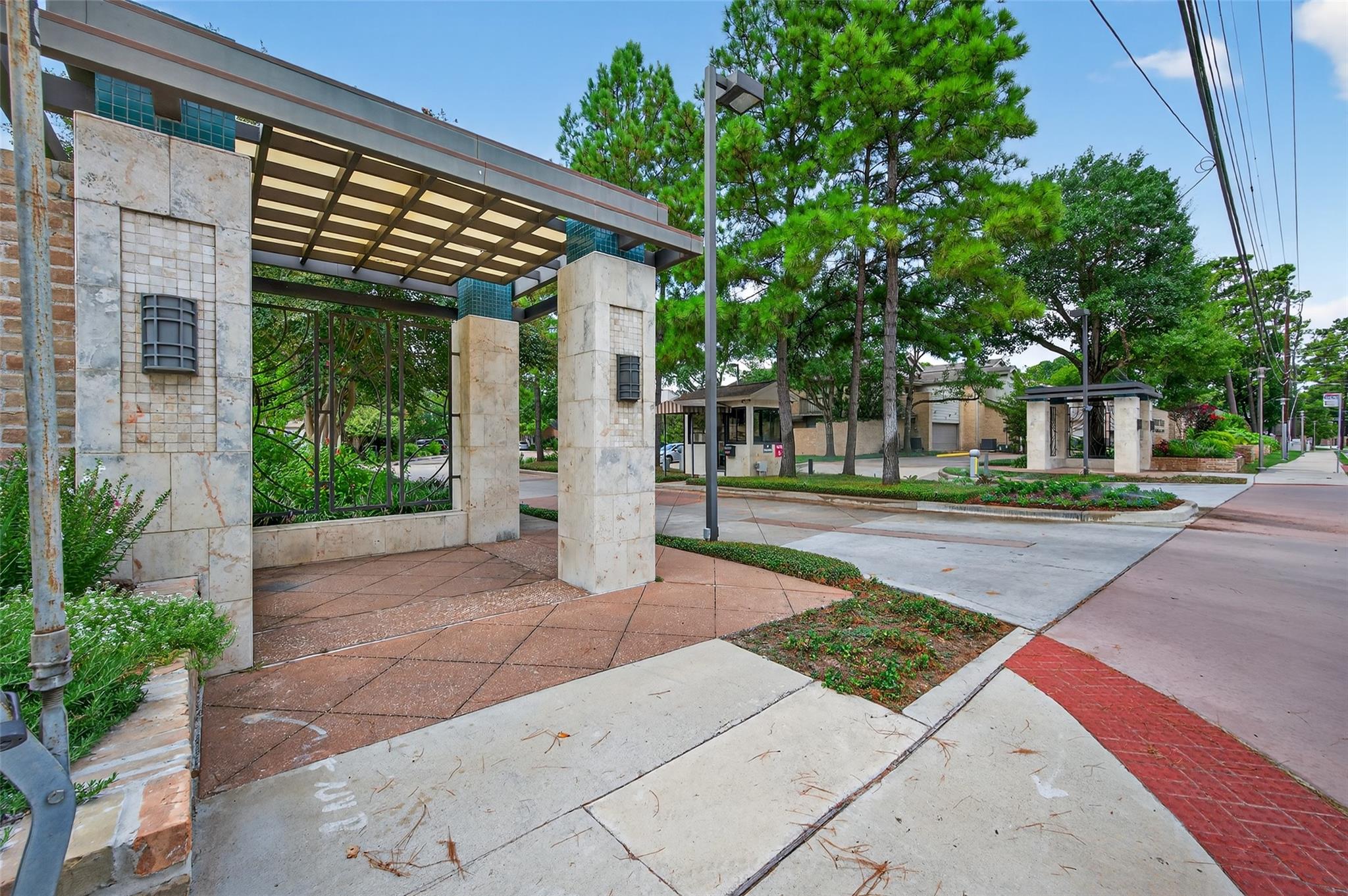 12625 Memorial Drive # 17