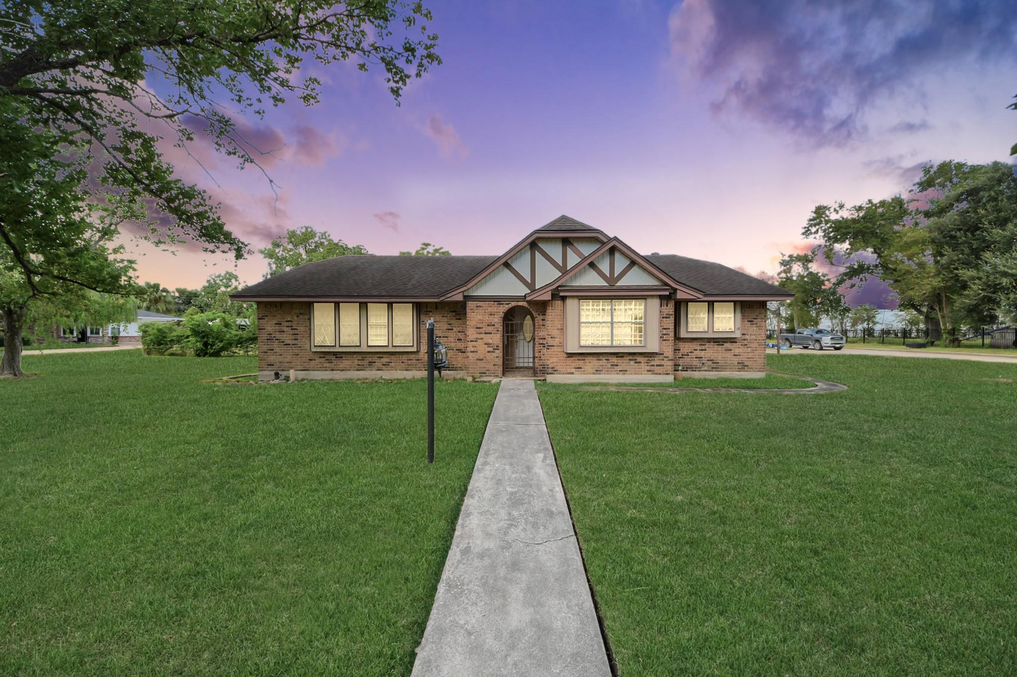 4619 Frontier Drive
