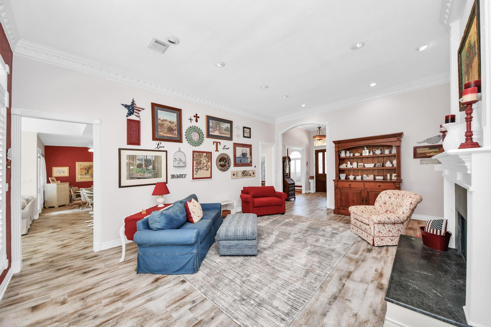 2627 Old South Drive