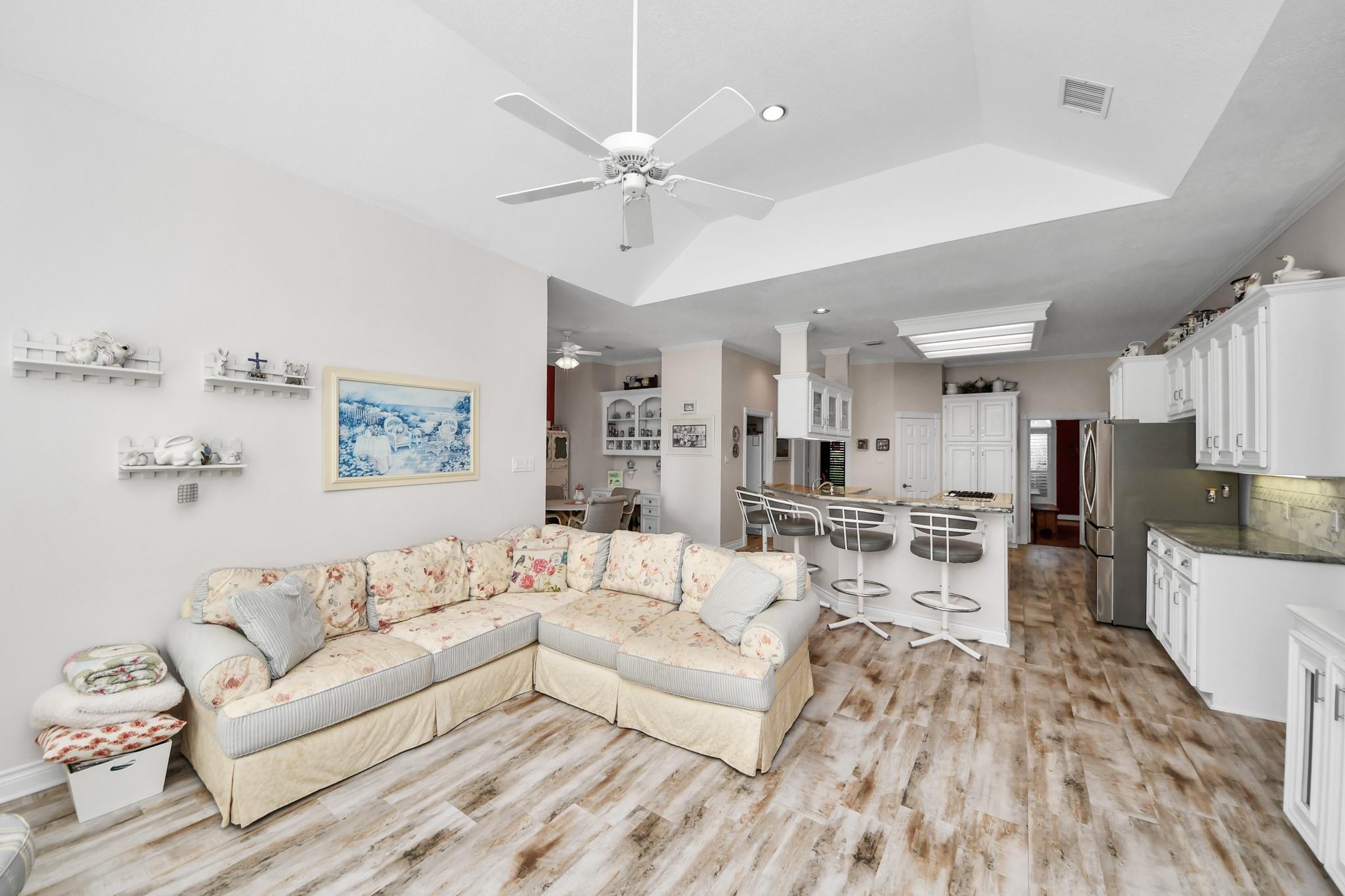 2627 Old South Drive