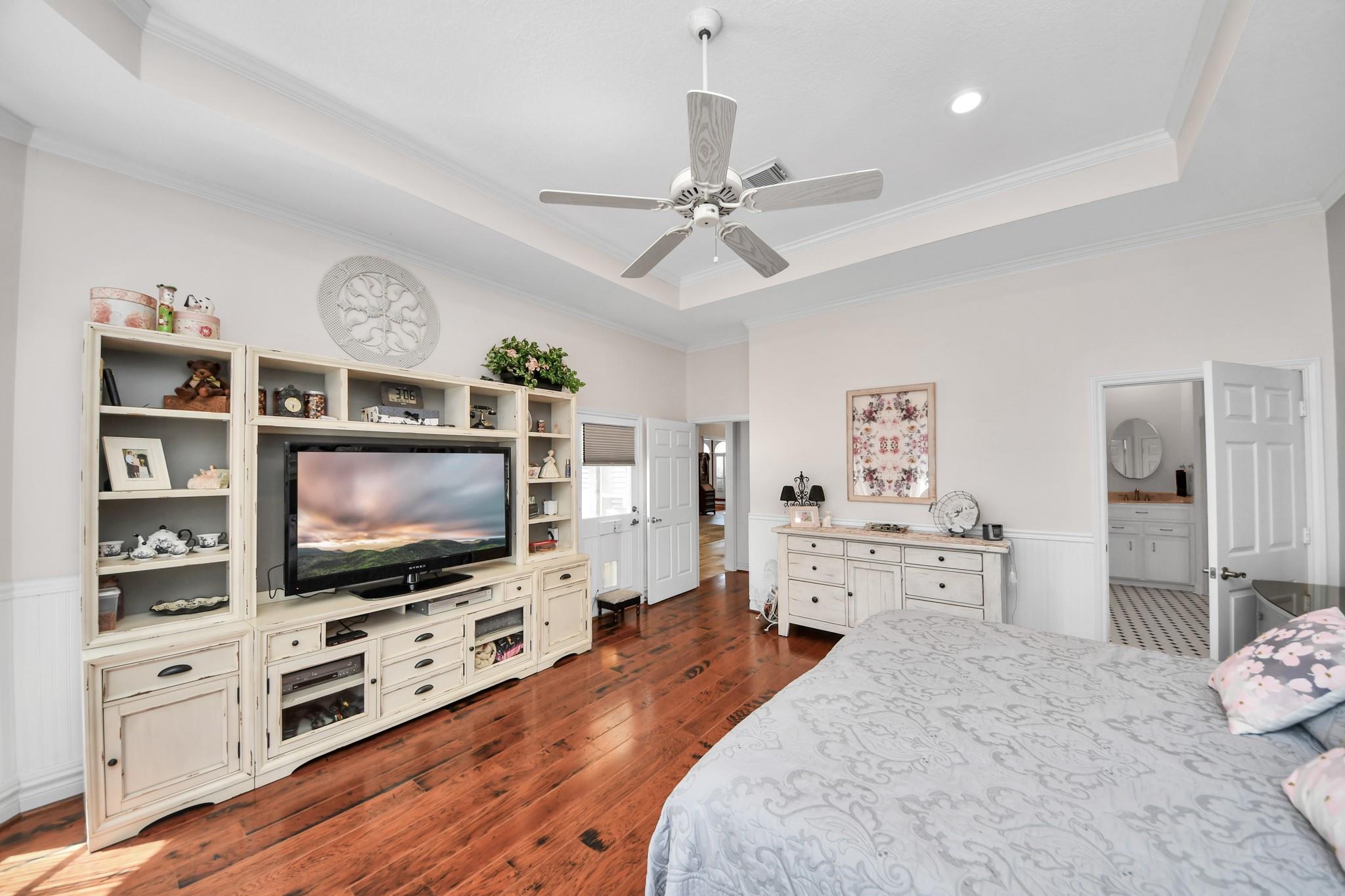2627 Old South Drive