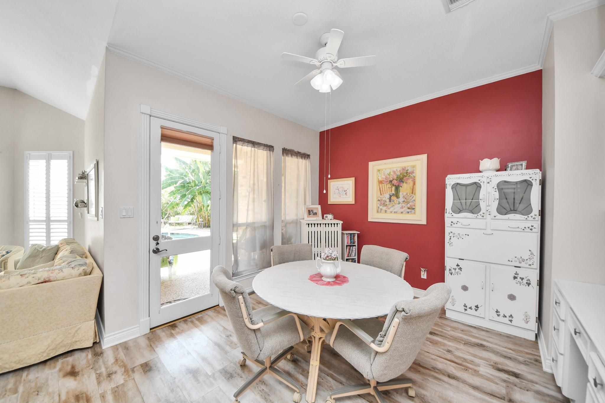 2627 Old South Drive