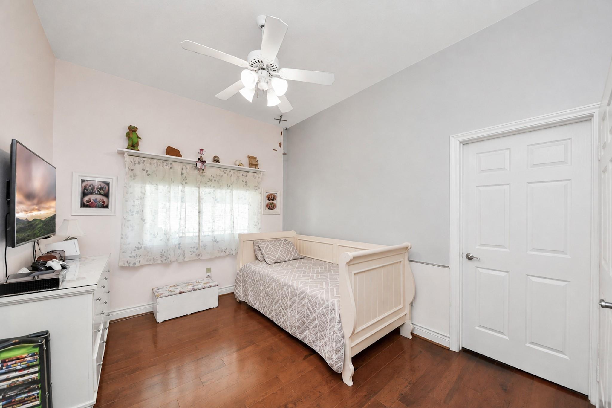 2627 Old South Drive