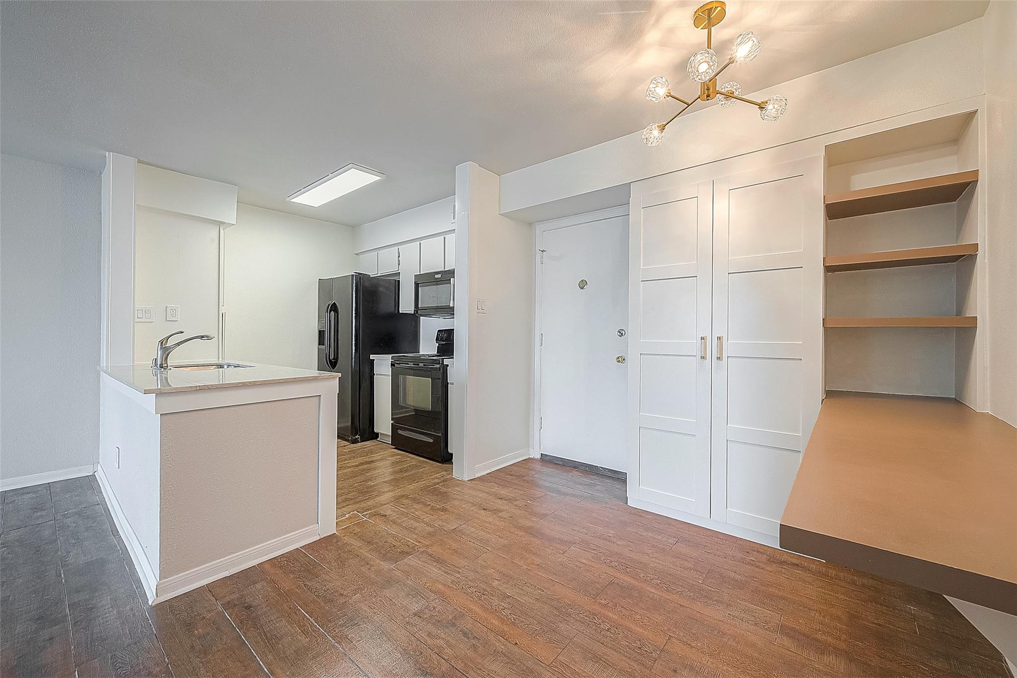 4629 Wild Indigo Street # 588