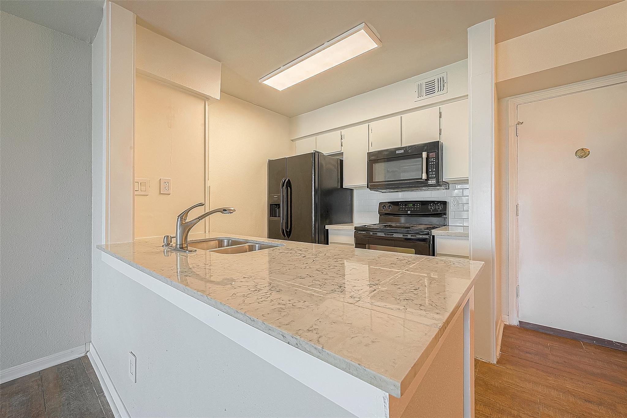 4629 Wild Indigo Street # 588