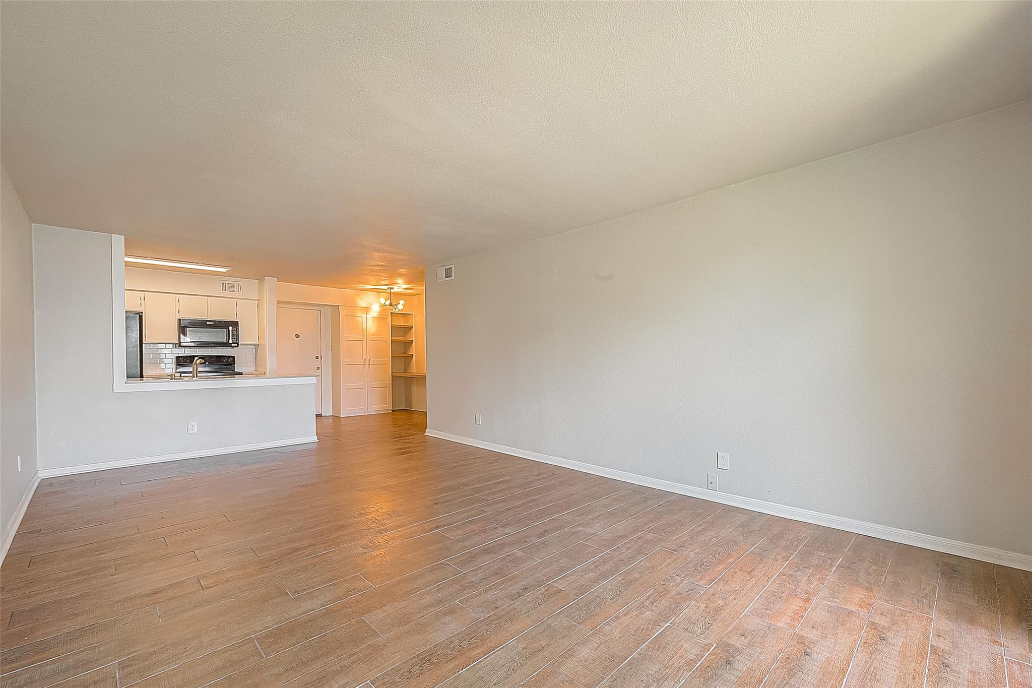 4629 Wild Indigo Street # 588