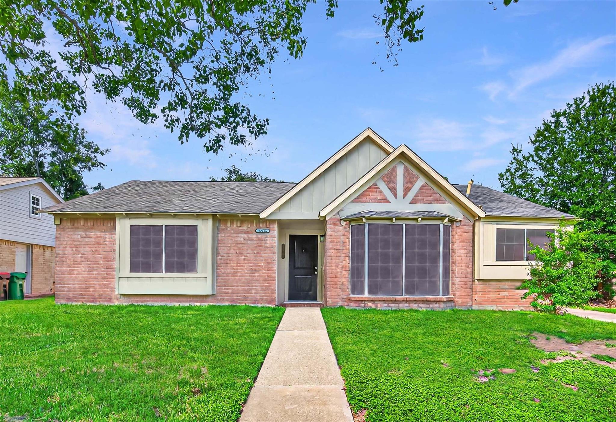 22206 Red River Drive