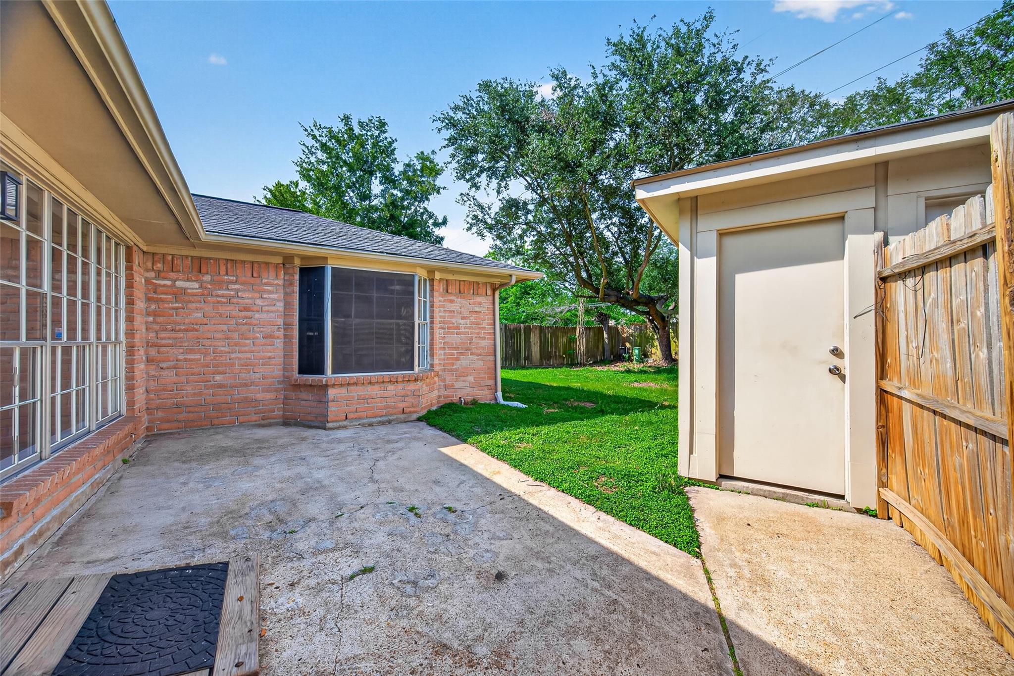 22206 Red River Drive