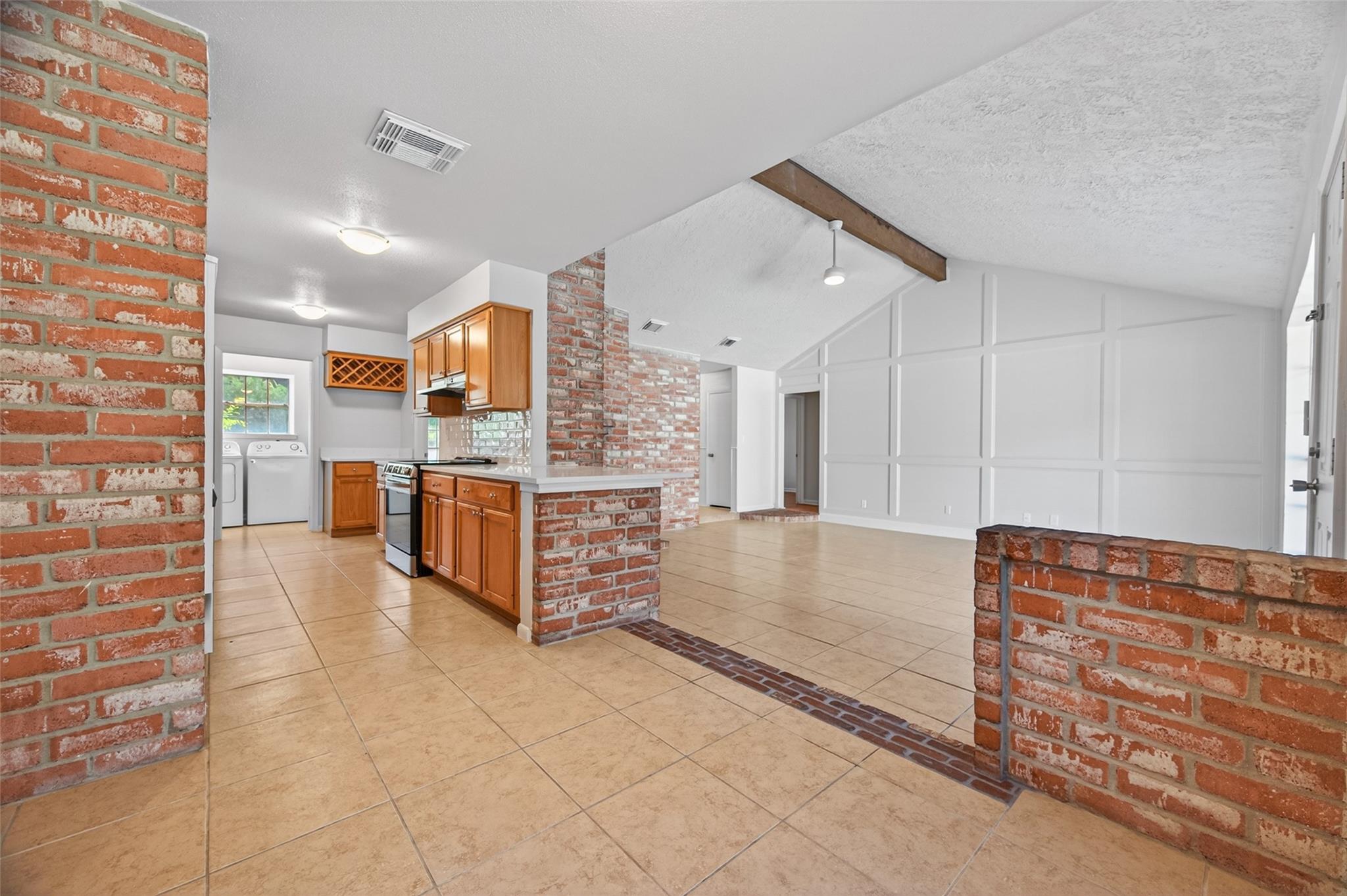 22206 Red River Drive