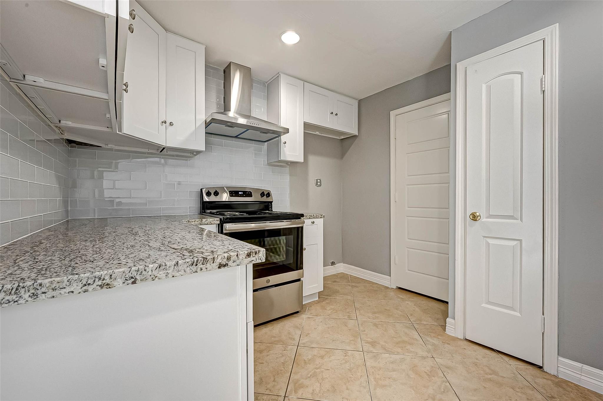 15029 Kimberley Court # 10