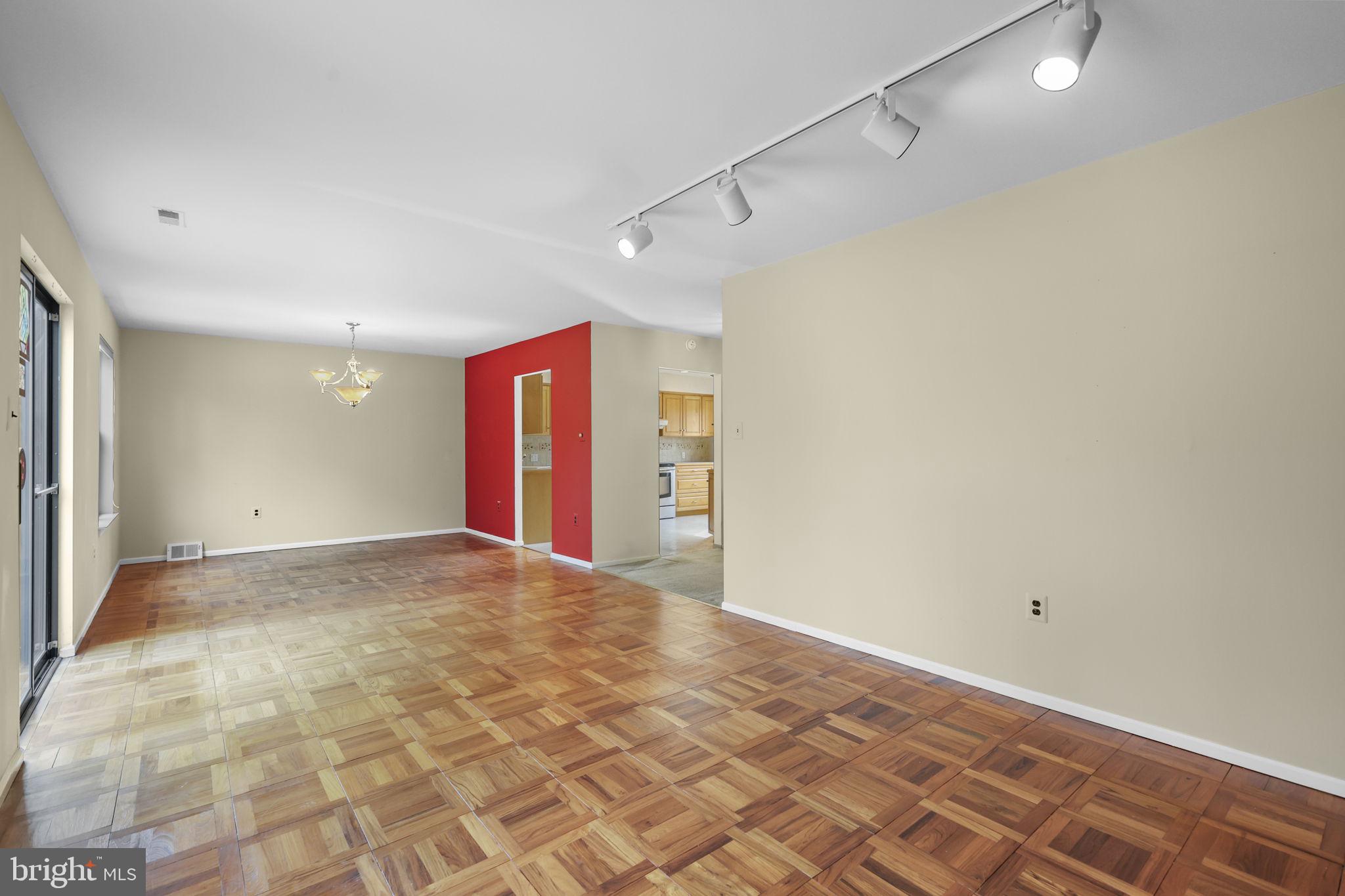 8607 TRUMBAUER DRIVE