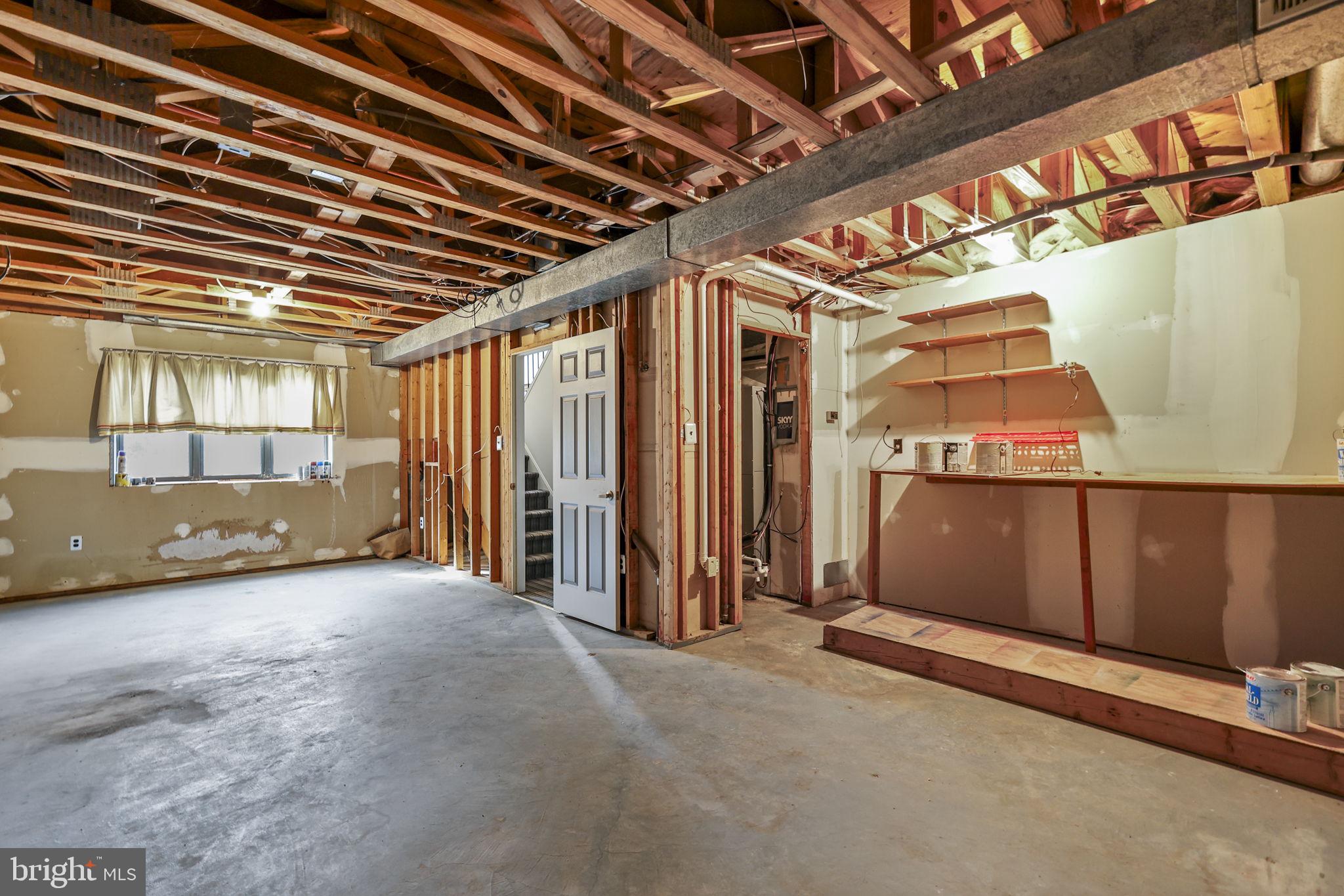 8607 TRUMBAUER DRIVE