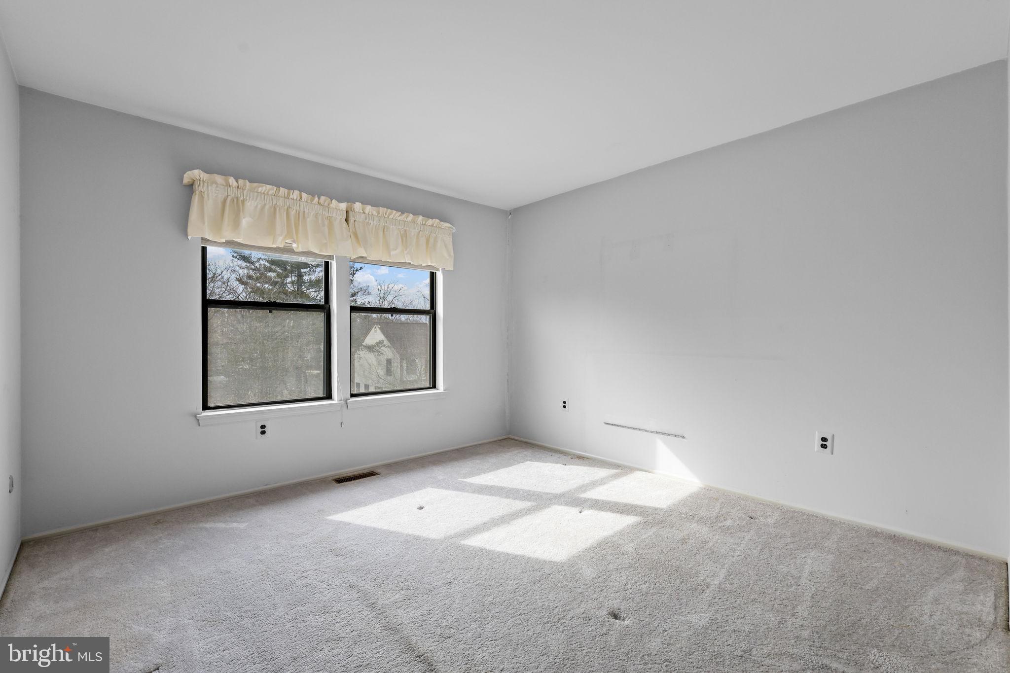 8607 TRUMBAUER DRIVE