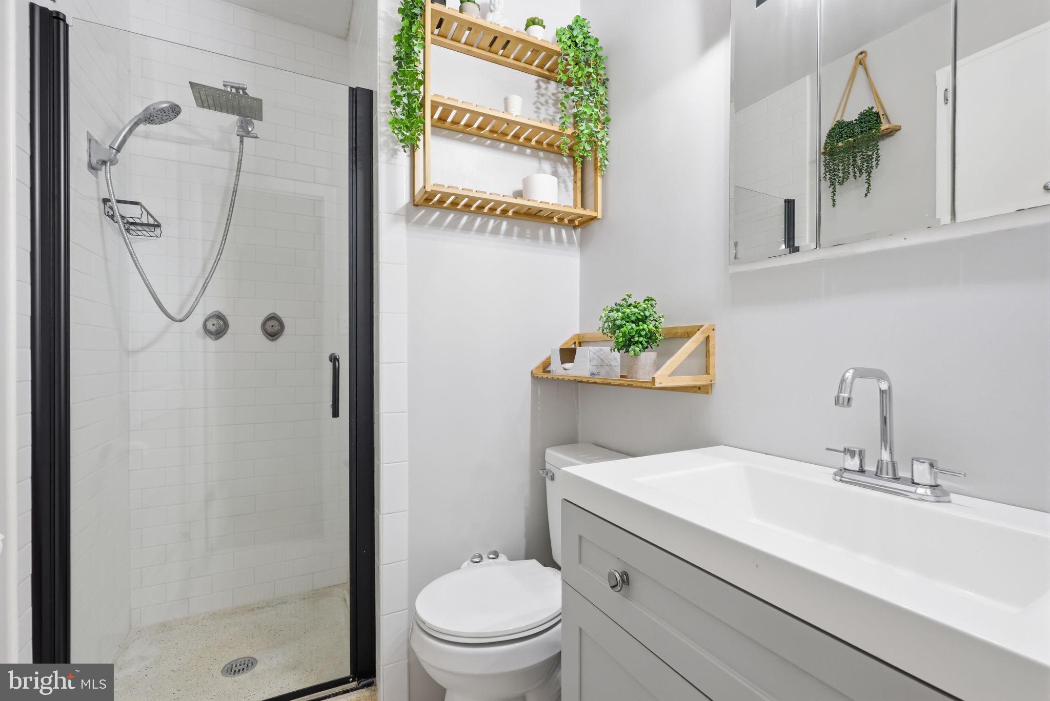 7702 CHELTENHAM AVENUE