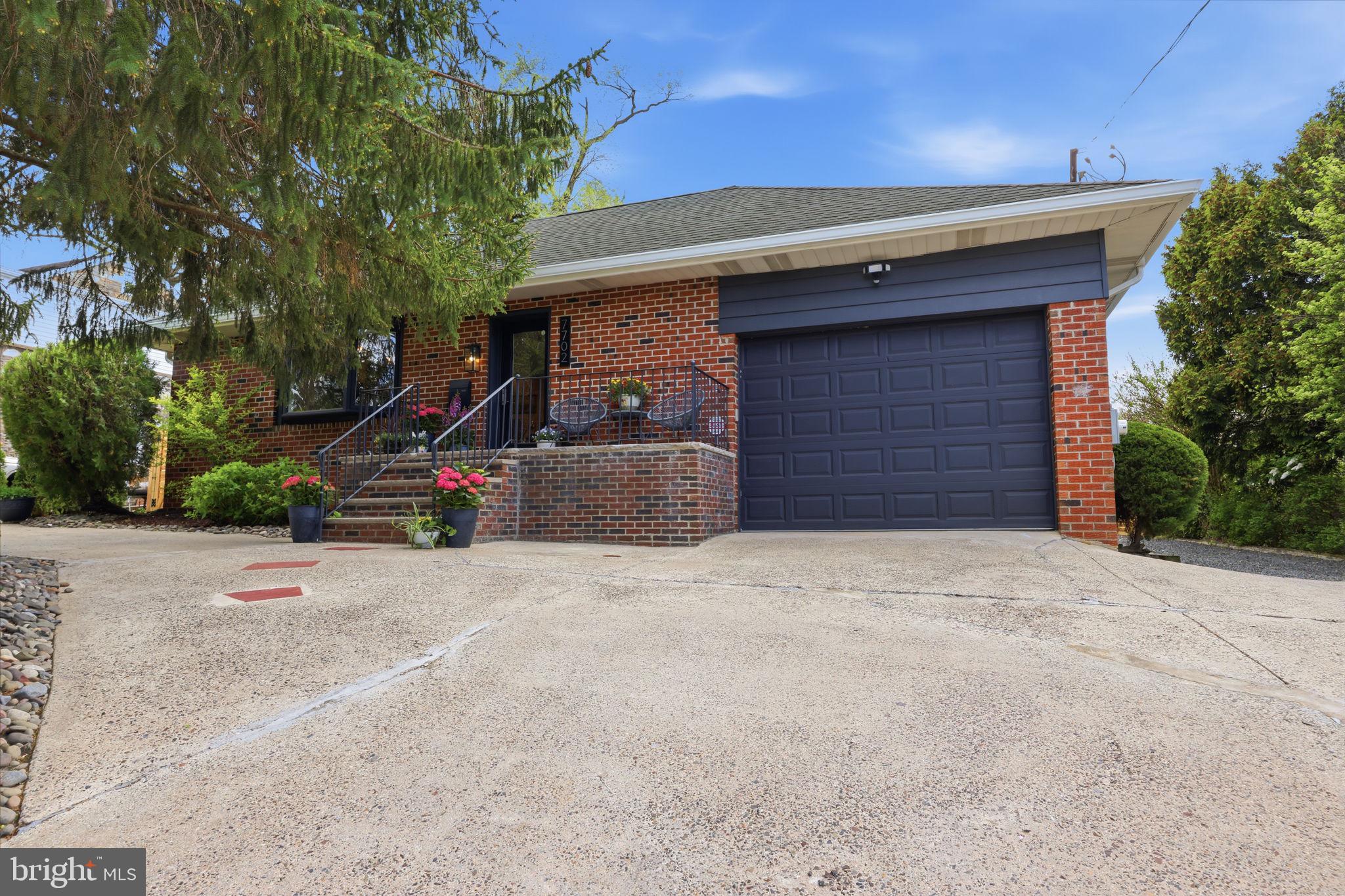 7702 CHELTENHAM AVENUE