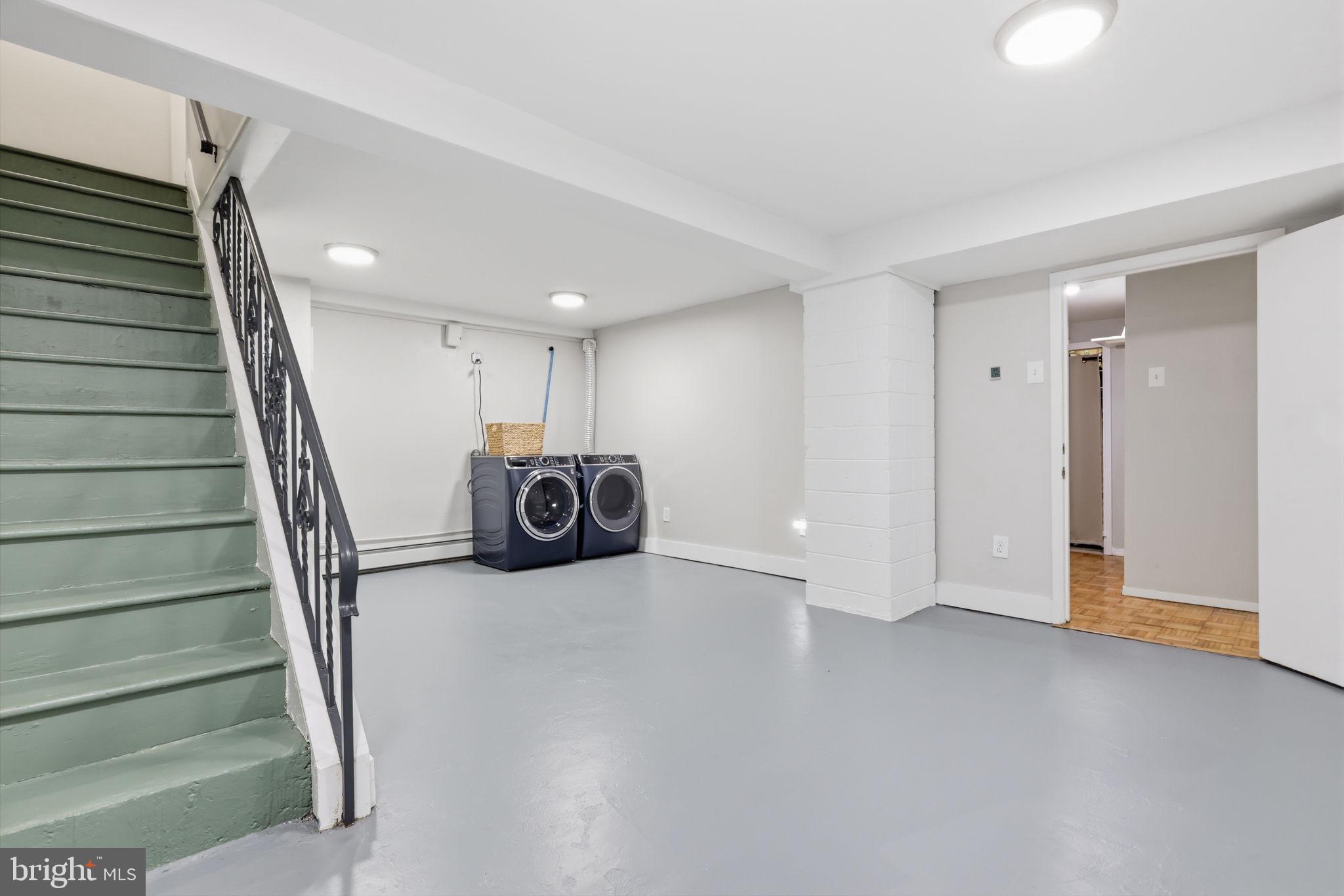 7702 CHELTENHAM AVENUE