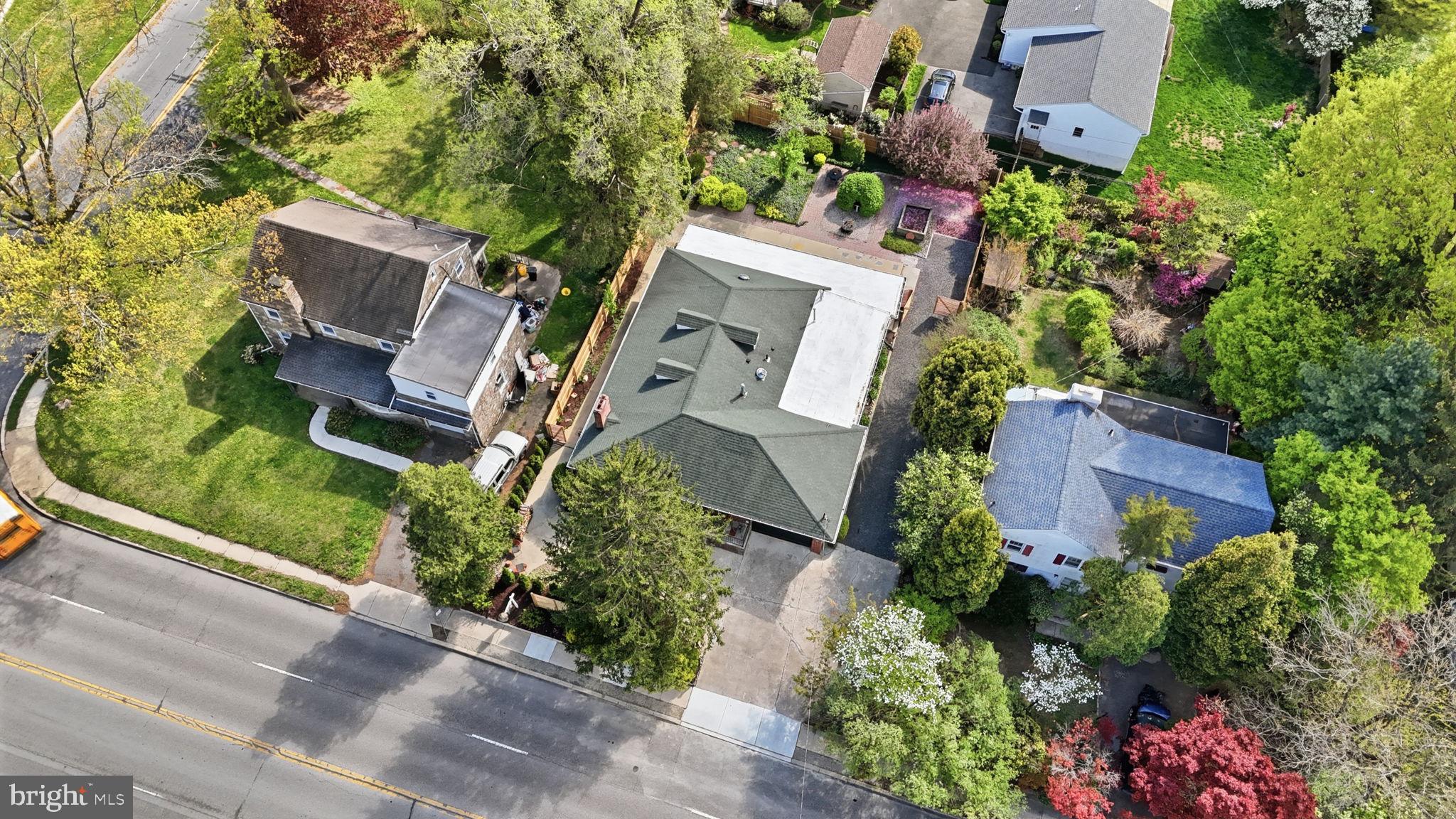 7702 CHELTENHAM AVENUE