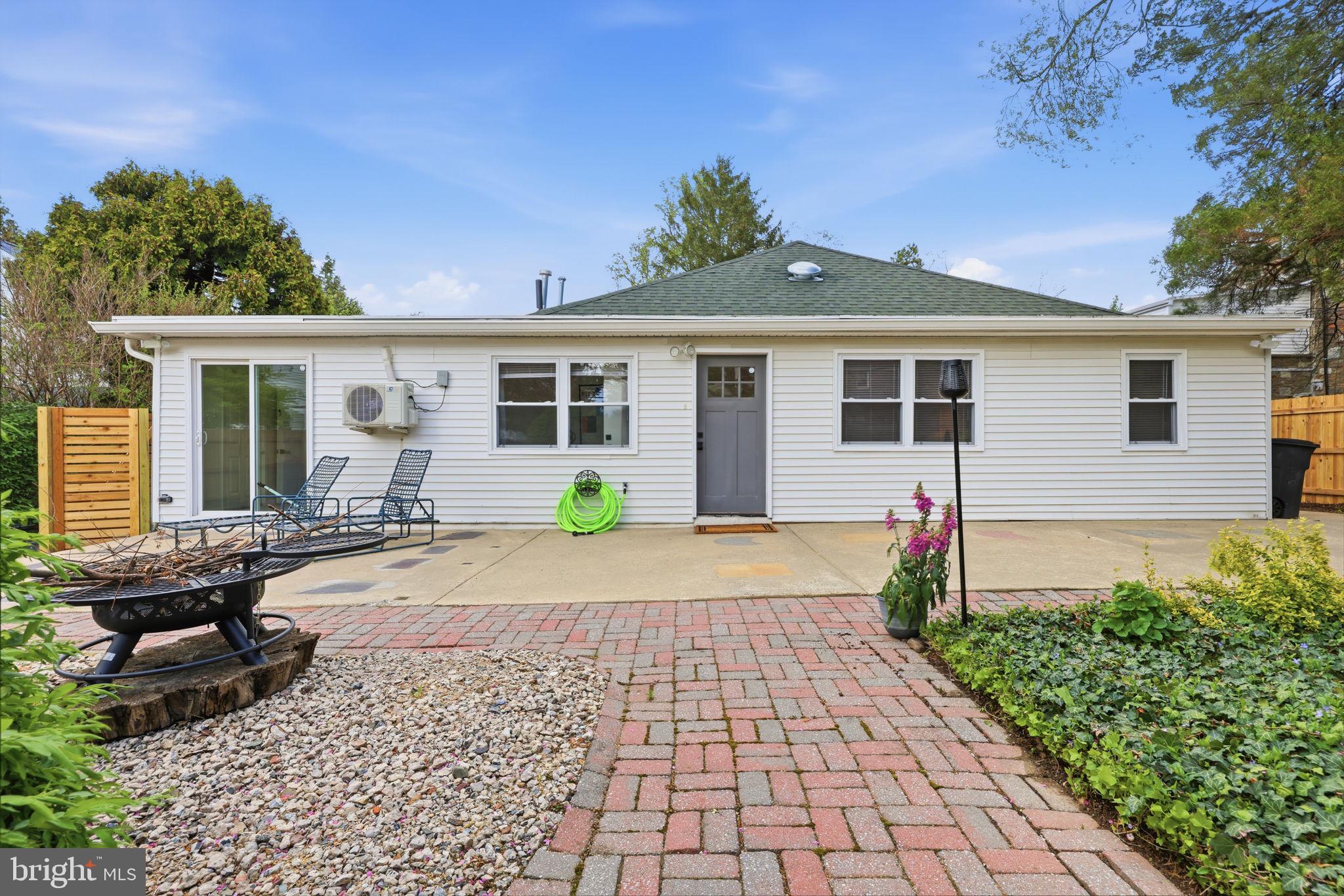 7702 CHELTENHAM AVENUE