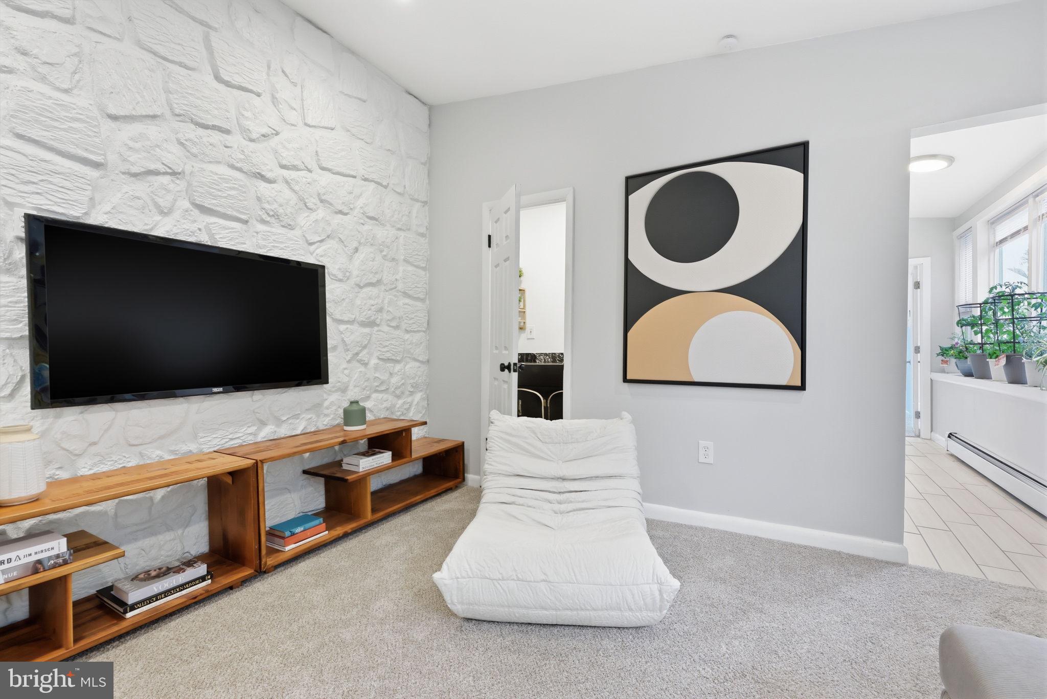 7702 CHELTENHAM AVENUE