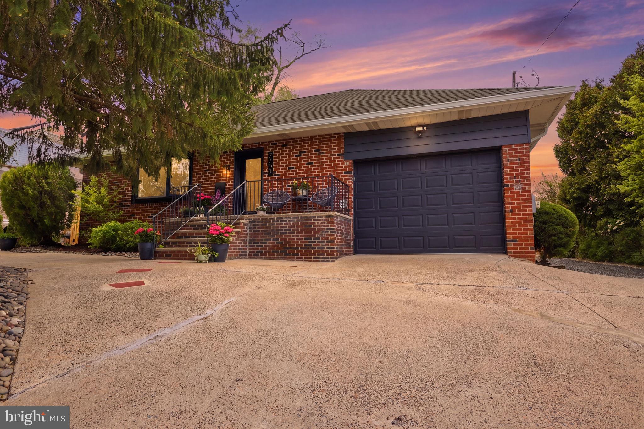 7702 CHELTENHAM AVENUE