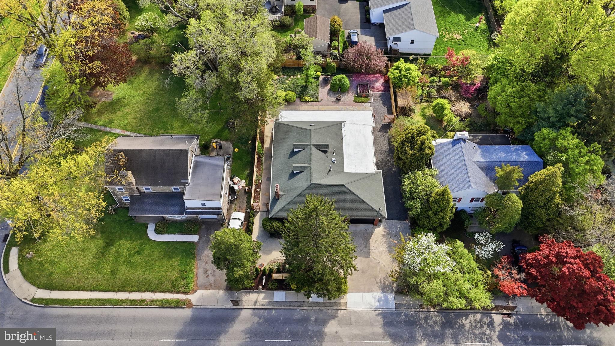 7702 CHELTENHAM AVENUE