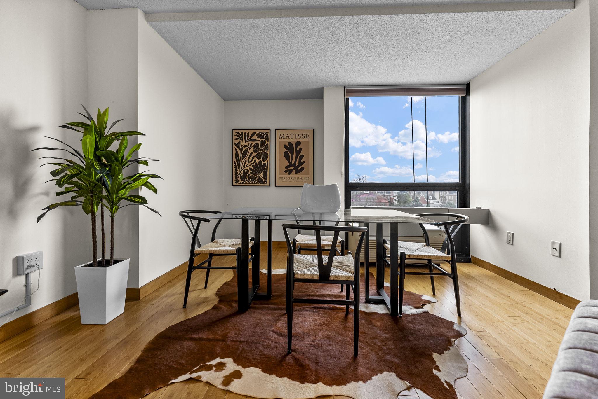 233 S 6TH STREET 608