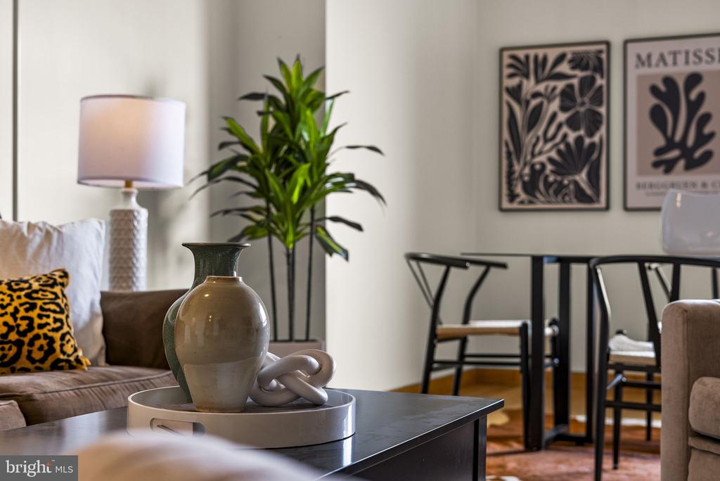 233 S 6TH STREET 608
