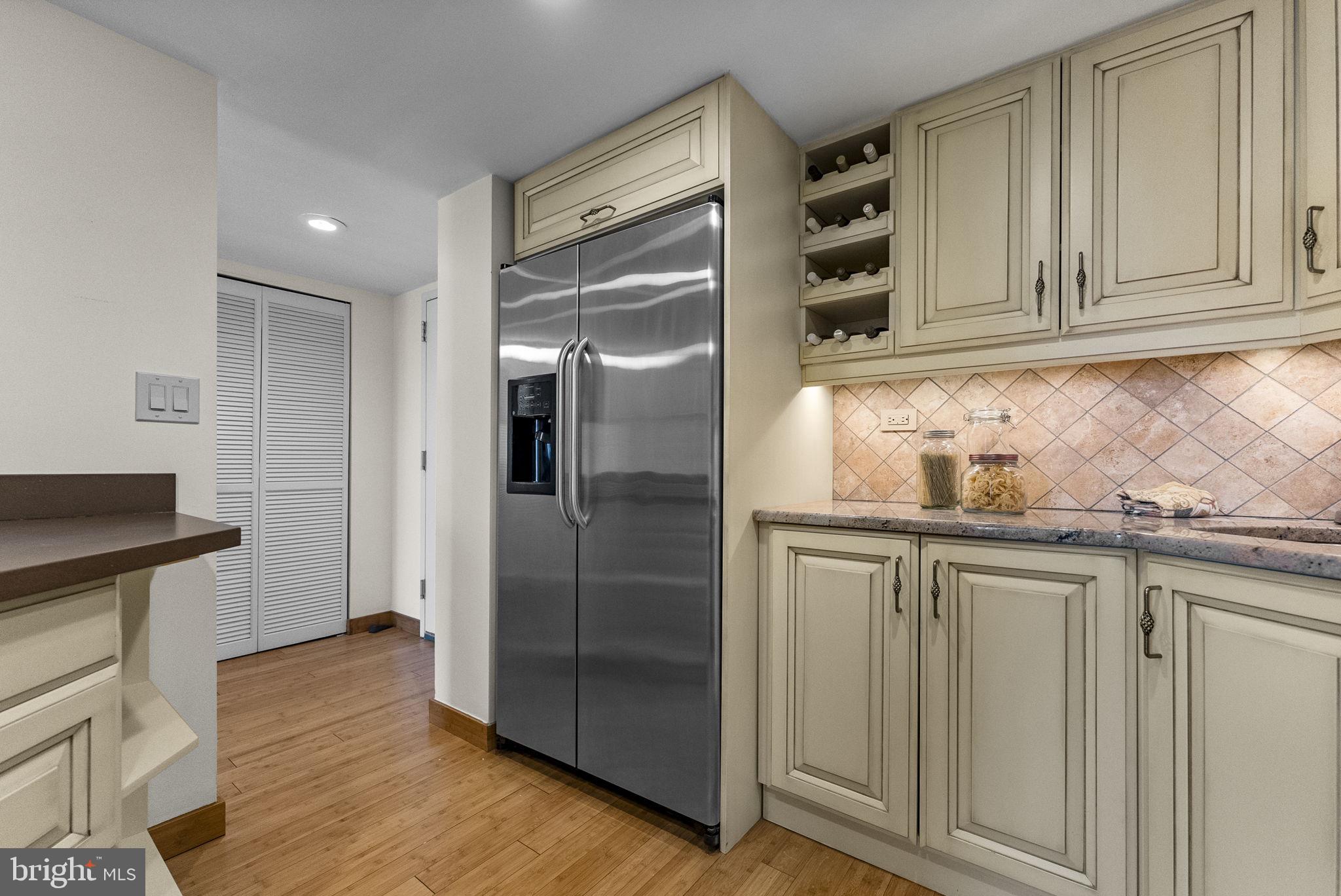 233 S 6TH STREET 608