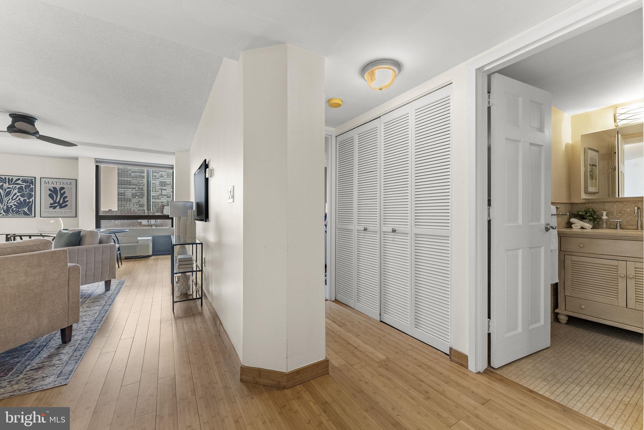 233 S 6TH STREET 608