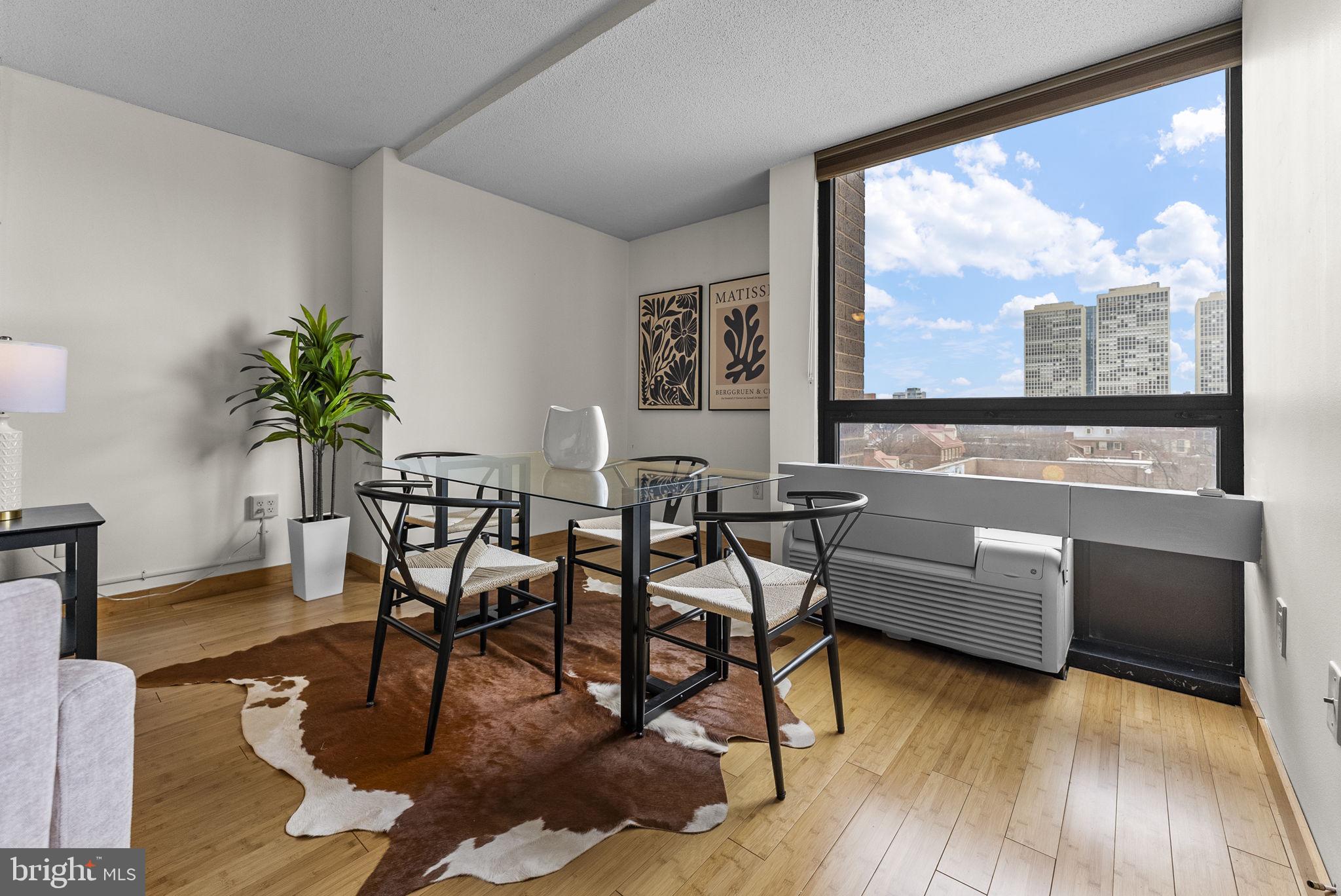 233 S 6TH STREET 608