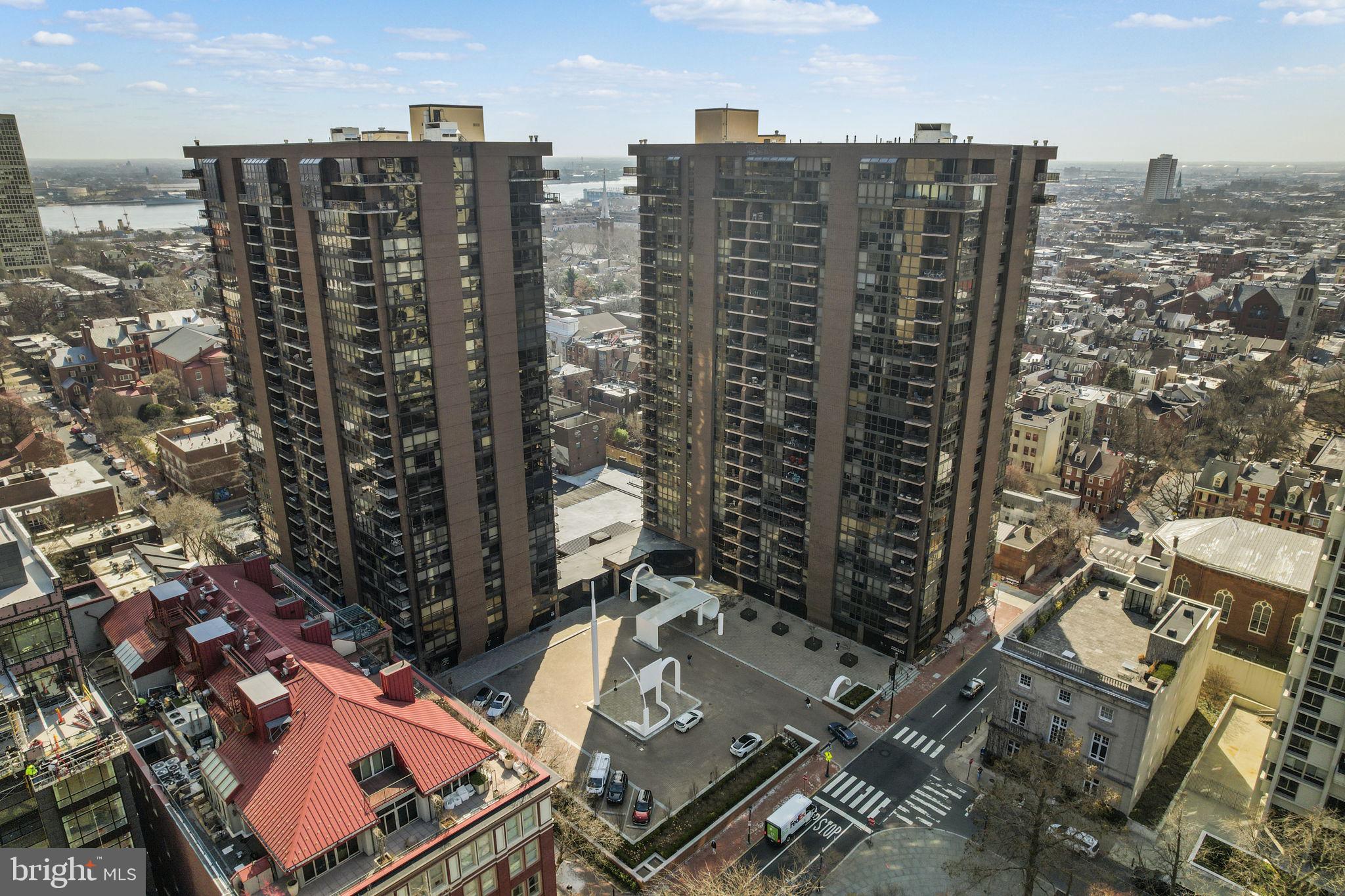 233 S 6TH STREET 608