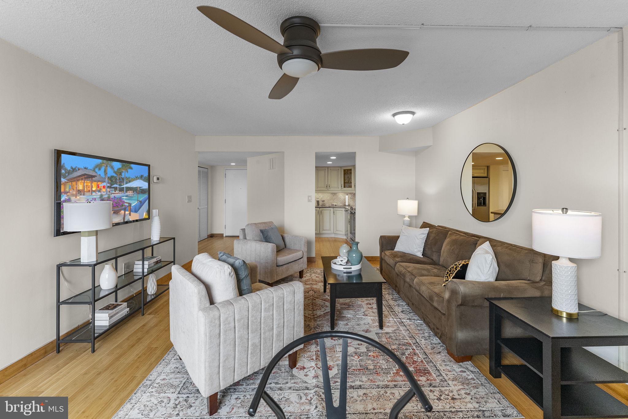 233 S 6TH STREET 608