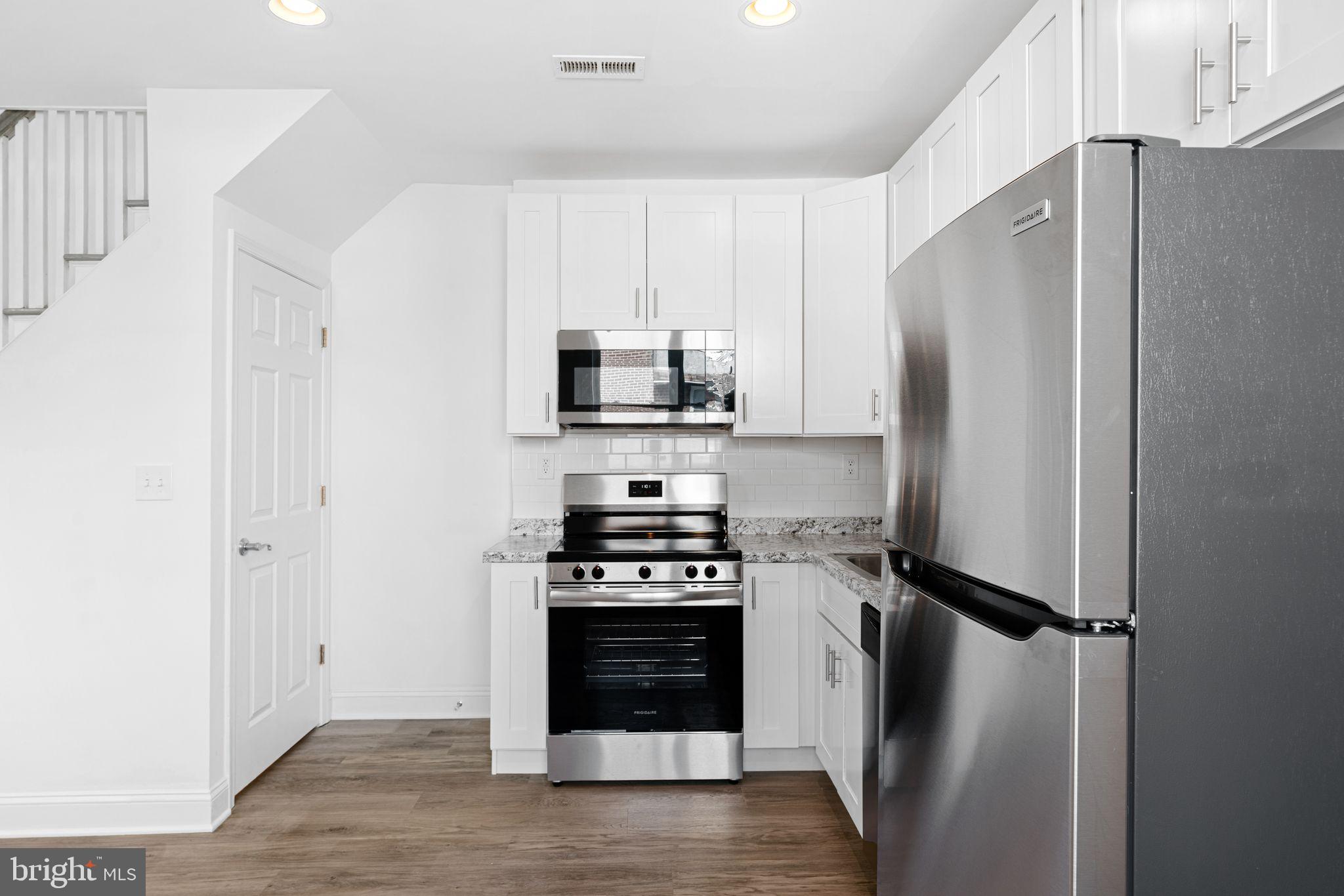 1728 SCATTERGOOD STREET