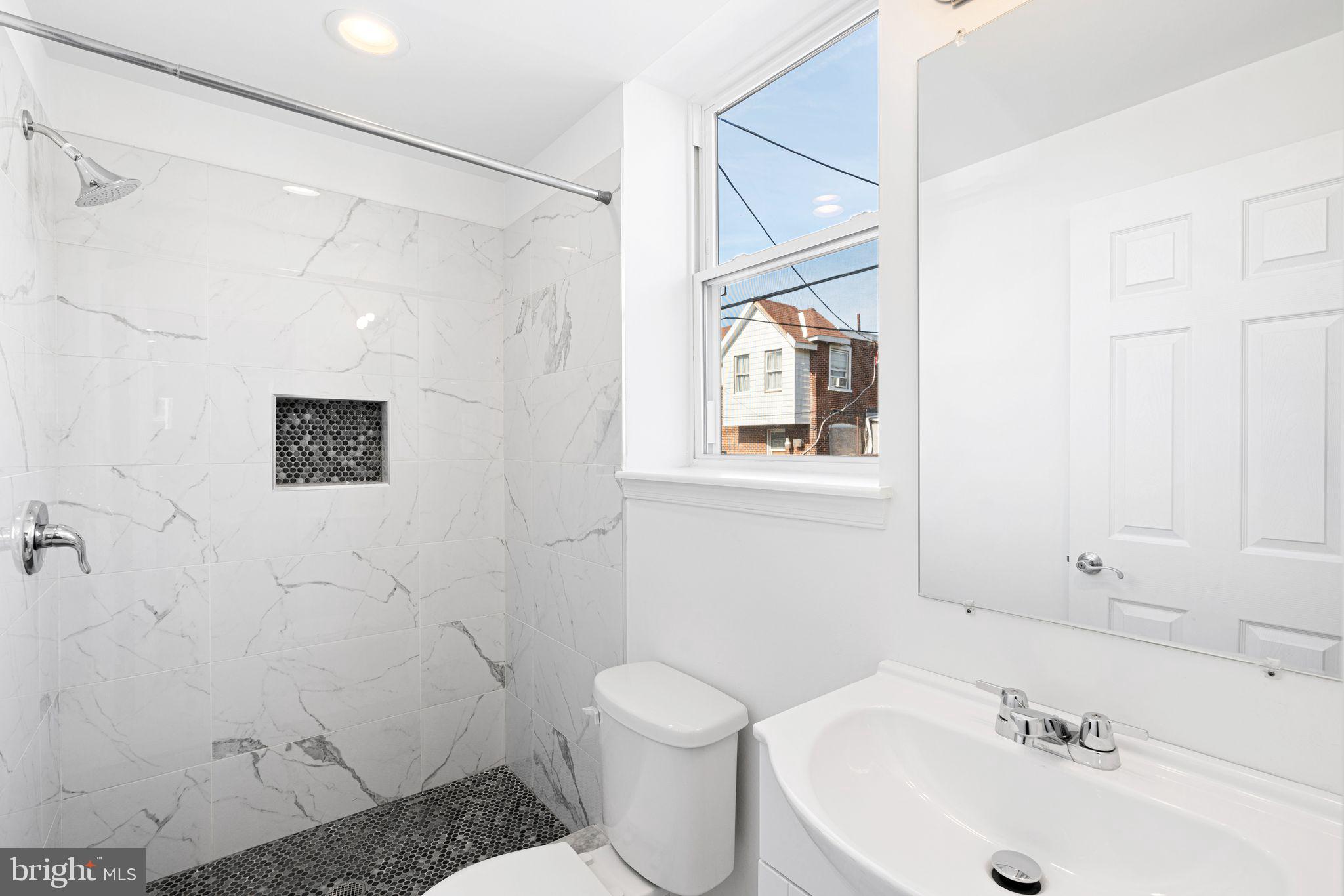 1728 SCATTERGOOD STREET