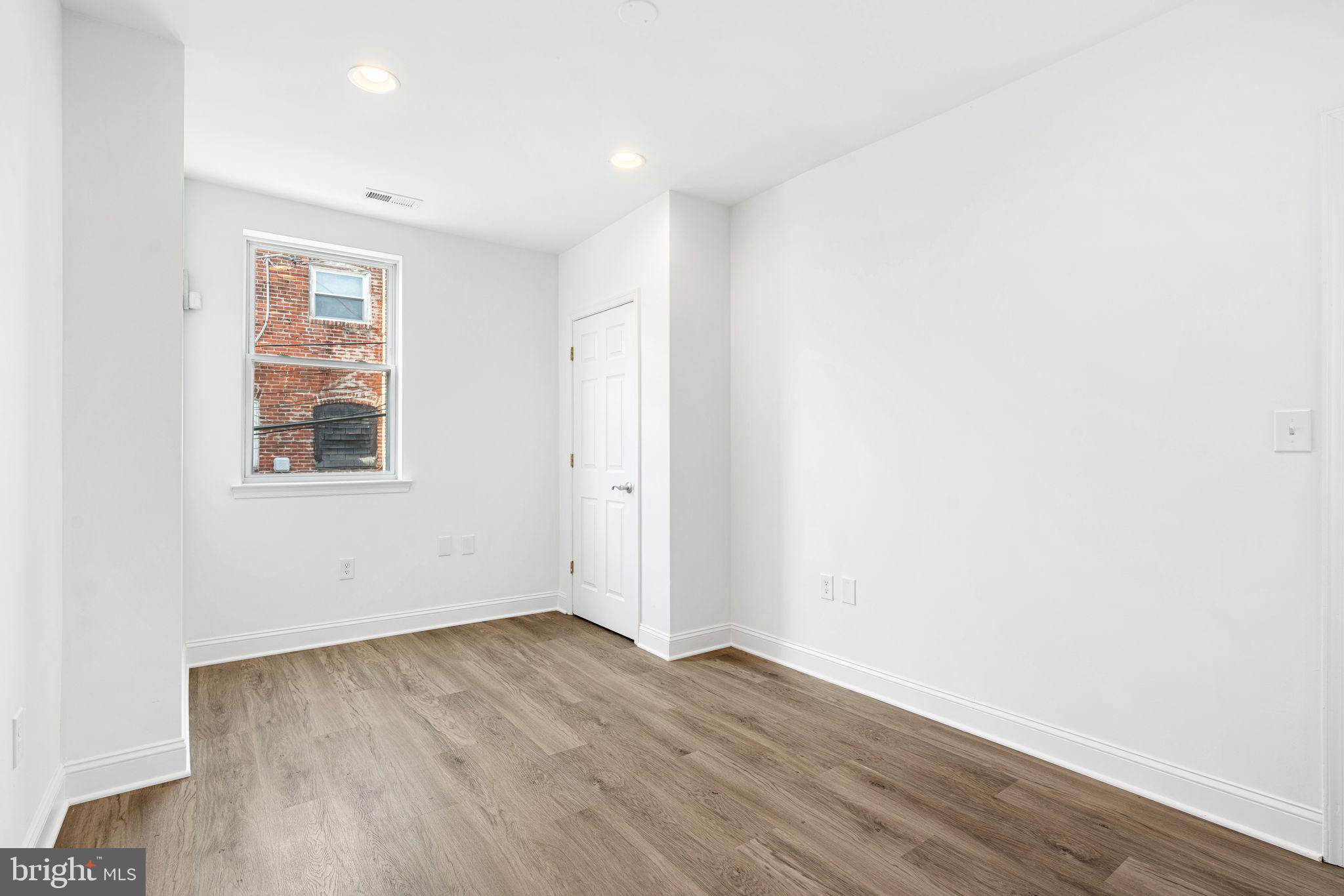 1728 SCATTERGOOD STREET