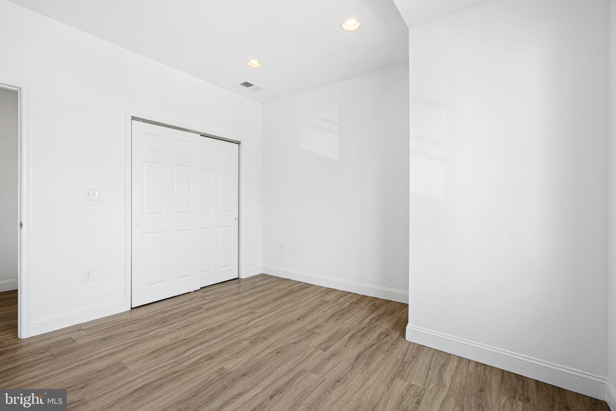 1728 SCATTERGOOD STREET