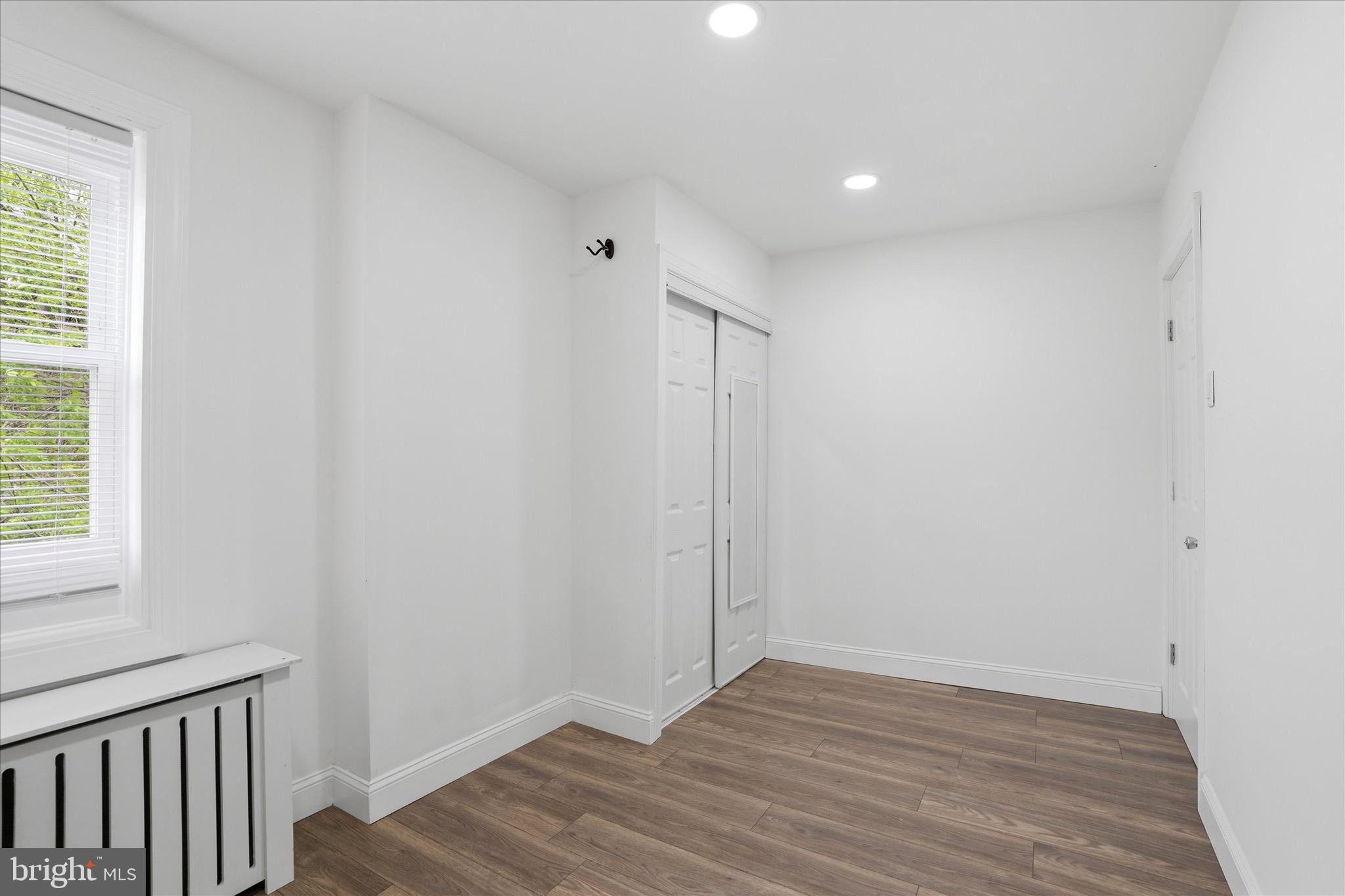 286 LEVERINGTON AVENUE