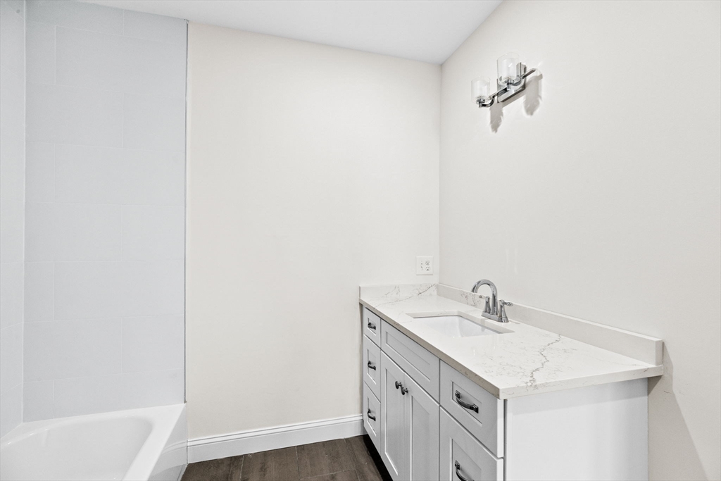 1 Pleasant Street # 204
