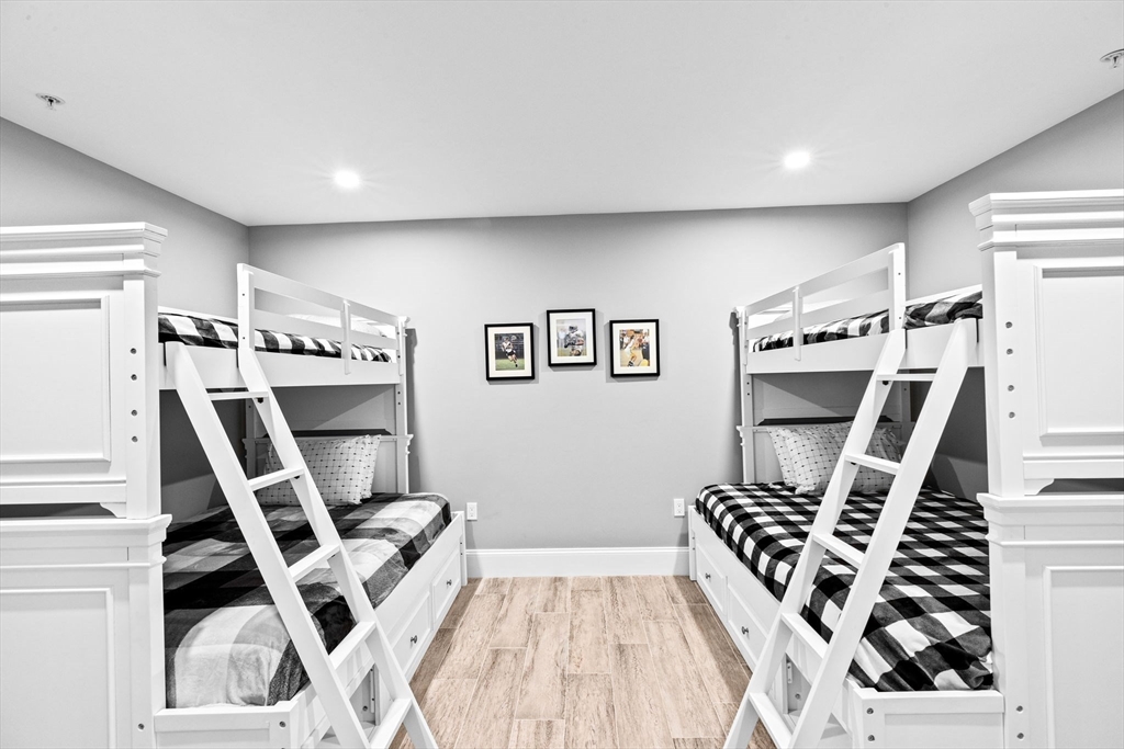 25 Lois Ann Ct. # 25