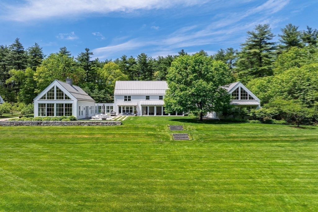 163 Nagog Hill Rd, Acton