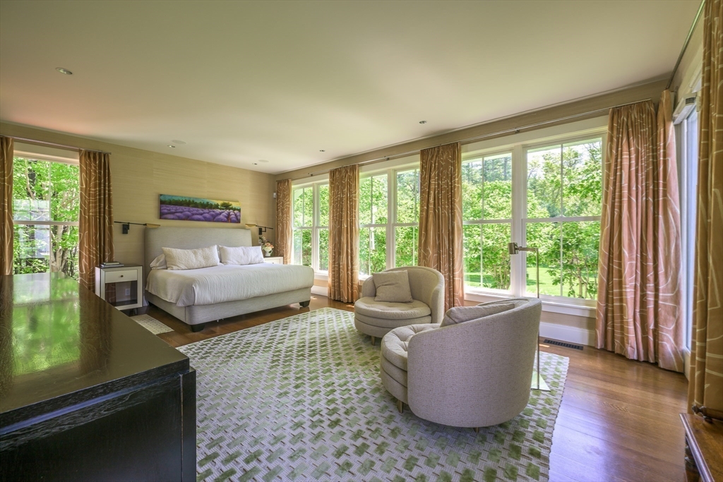 163 Nagog Hill Rd, Acton