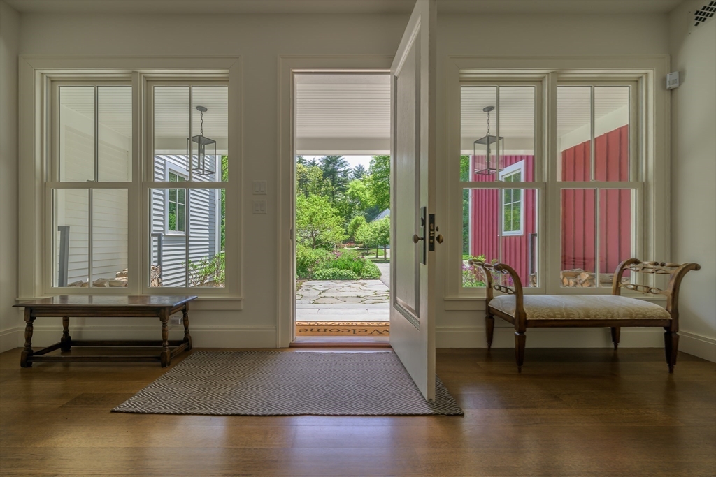 163 Nagog Hill Rd, Acton