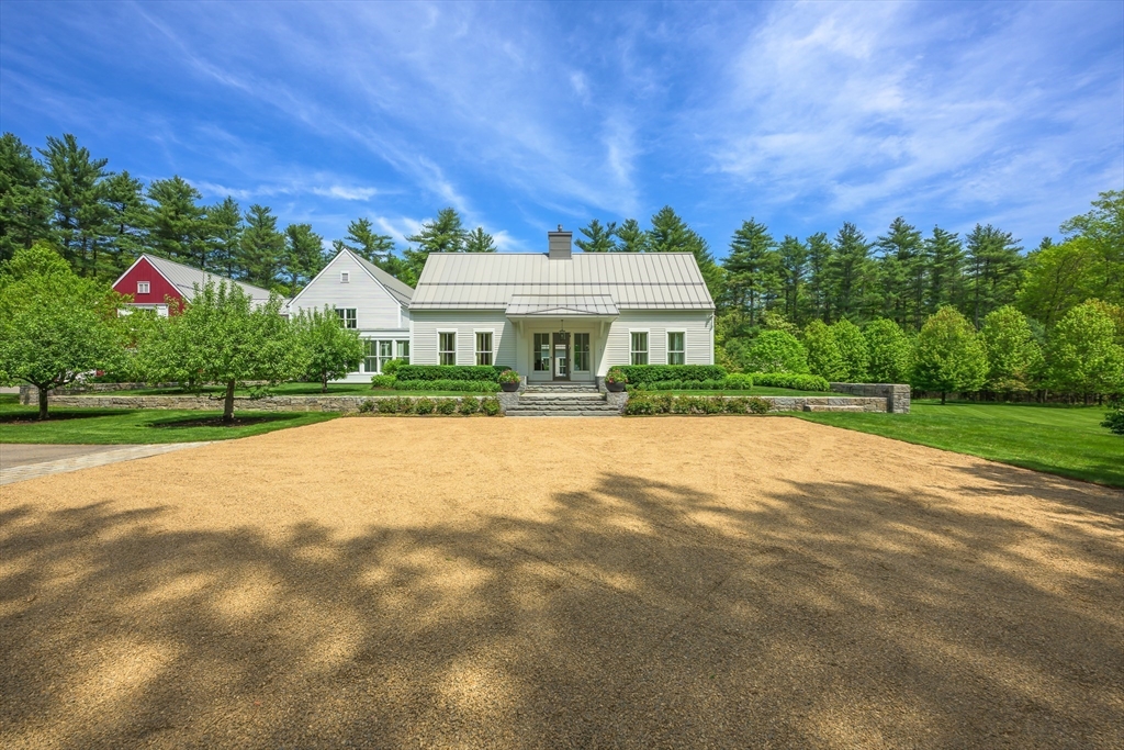 163 Nagog Hill Rd, Acton