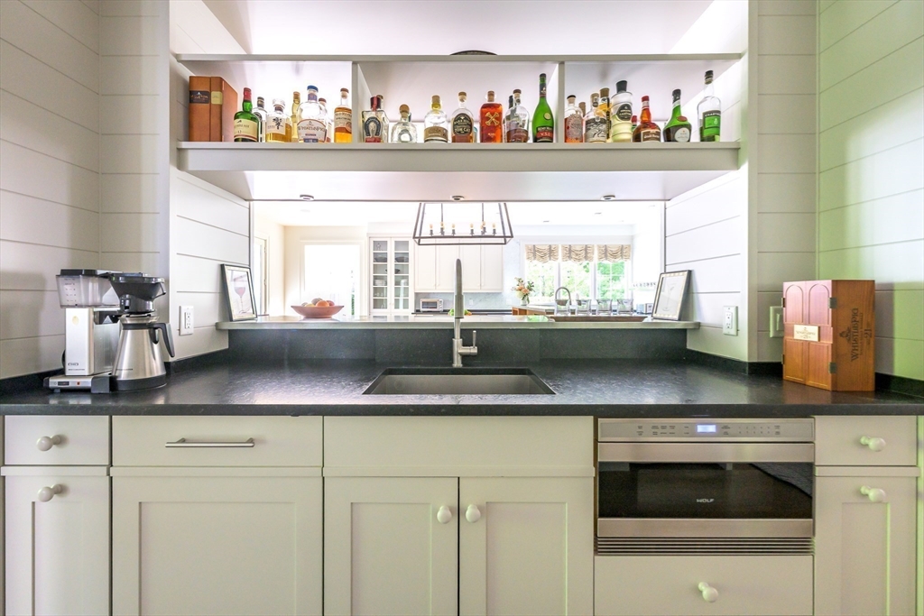 163 Nagog Hill Rd, Acton