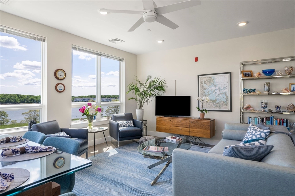 130 Broad Reach # 303