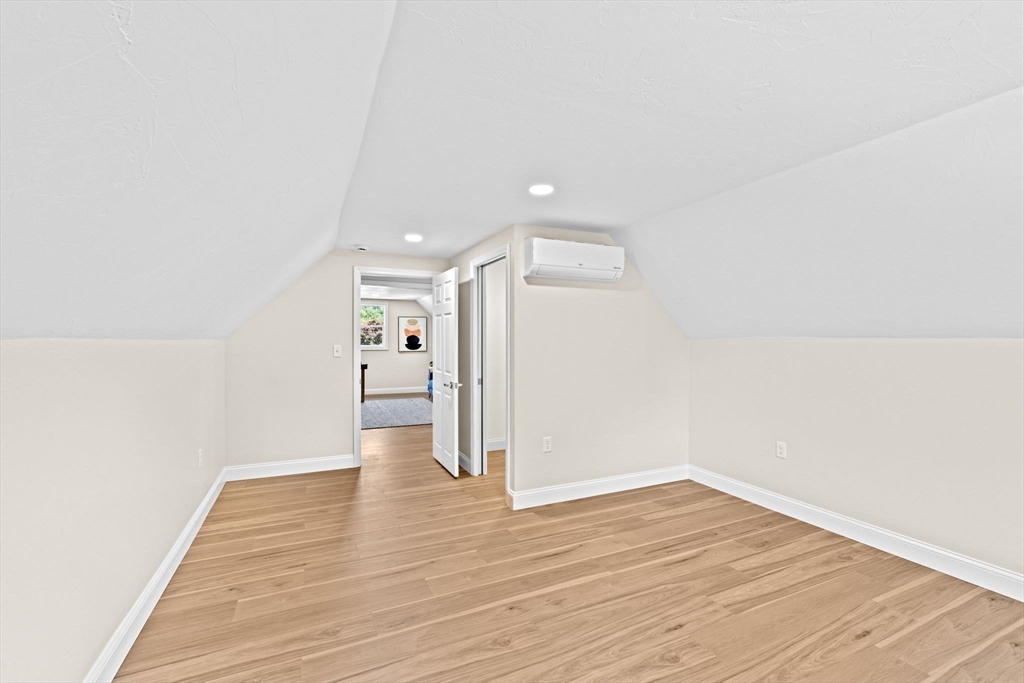 69 Wood St