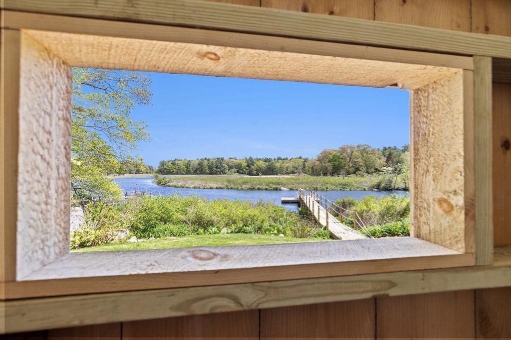 38 Old Shipyard Ln, Hanover