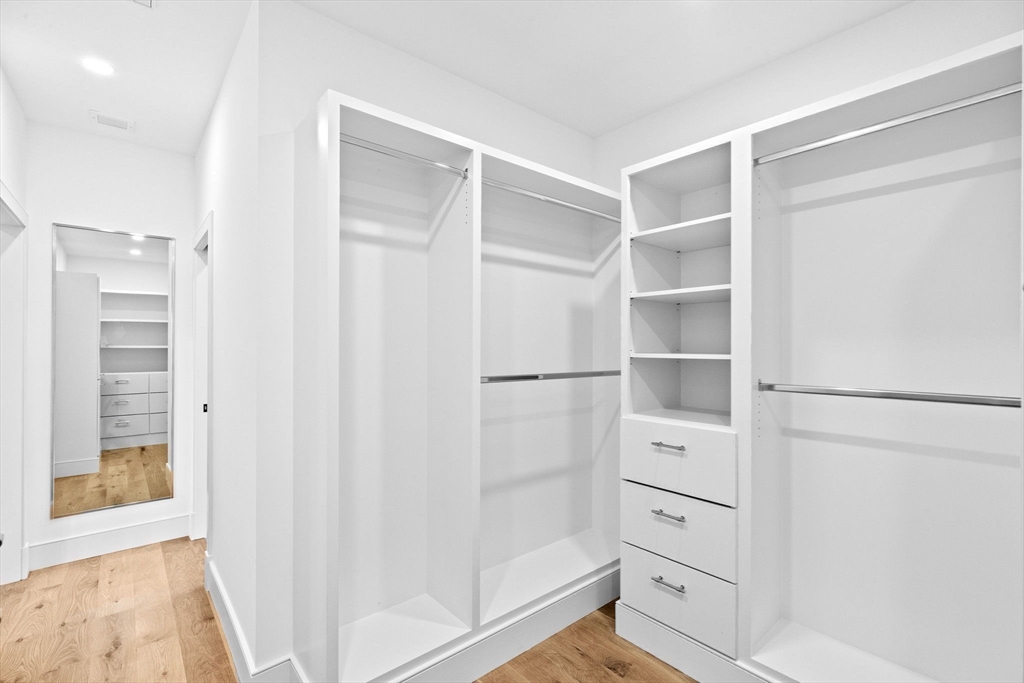 38 Old Shipyard Ln, Hanover