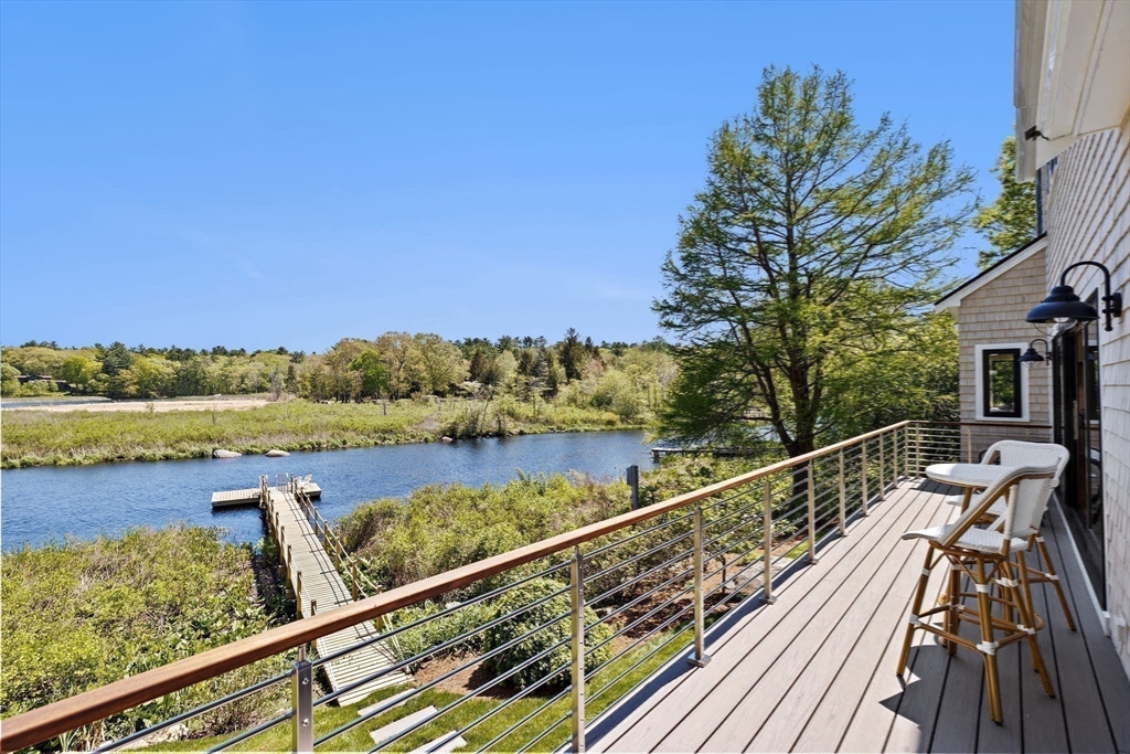 38 Old Shipyard Ln, Hanover