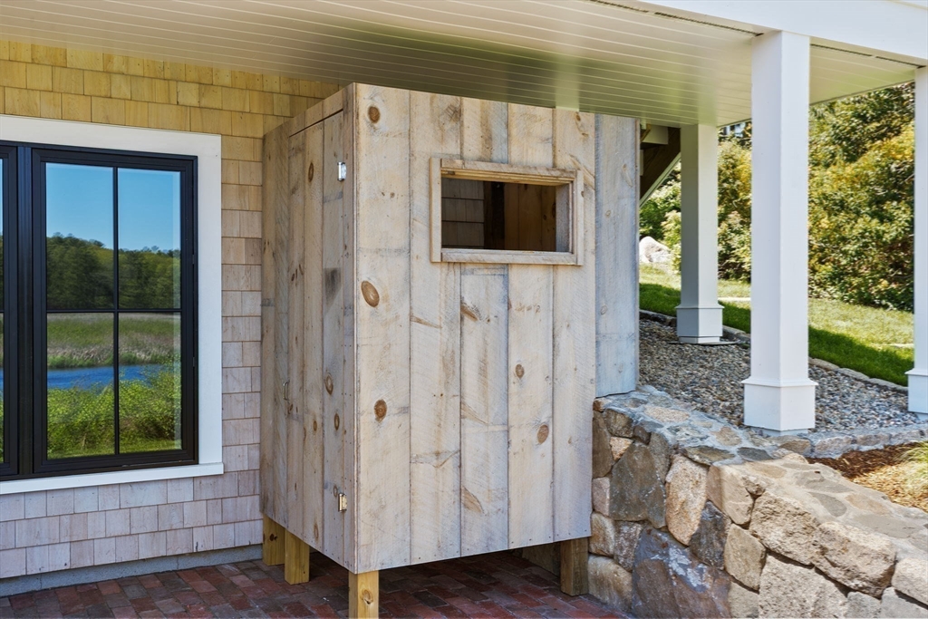 38 Old Shipyard Ln, Hanover